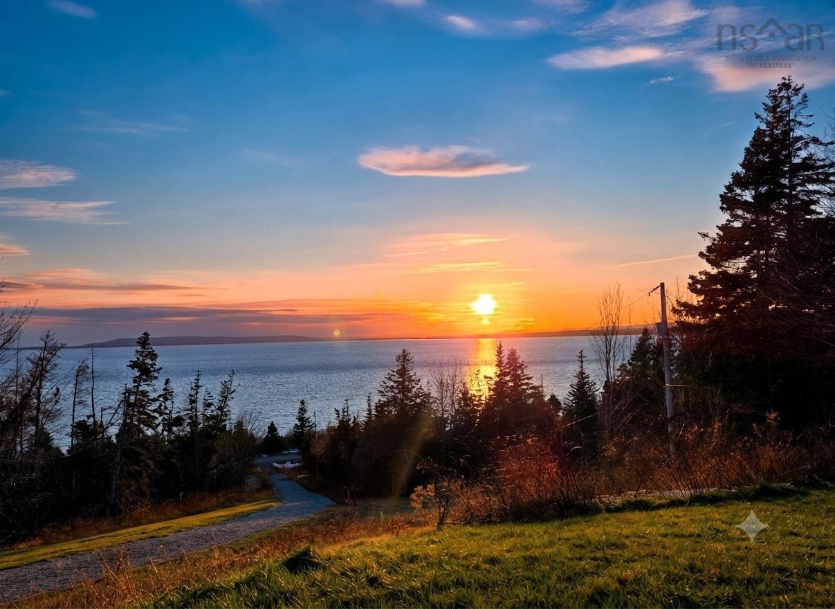 $675,000.00: 601 Derby point Road, Grand Narrows
