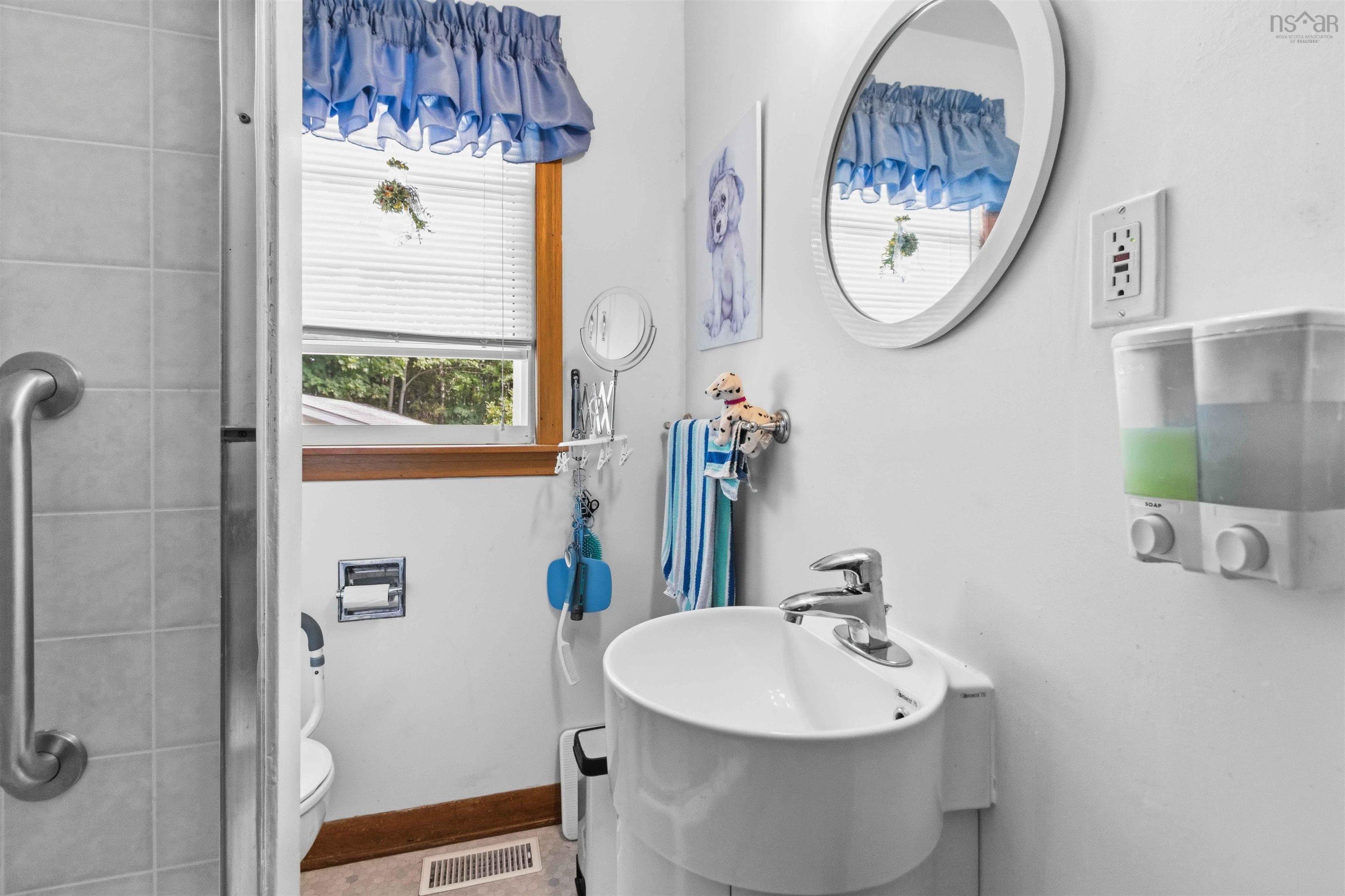 7 & 7a Melwood Avenue, Armdale, NS (MLS 202617998)