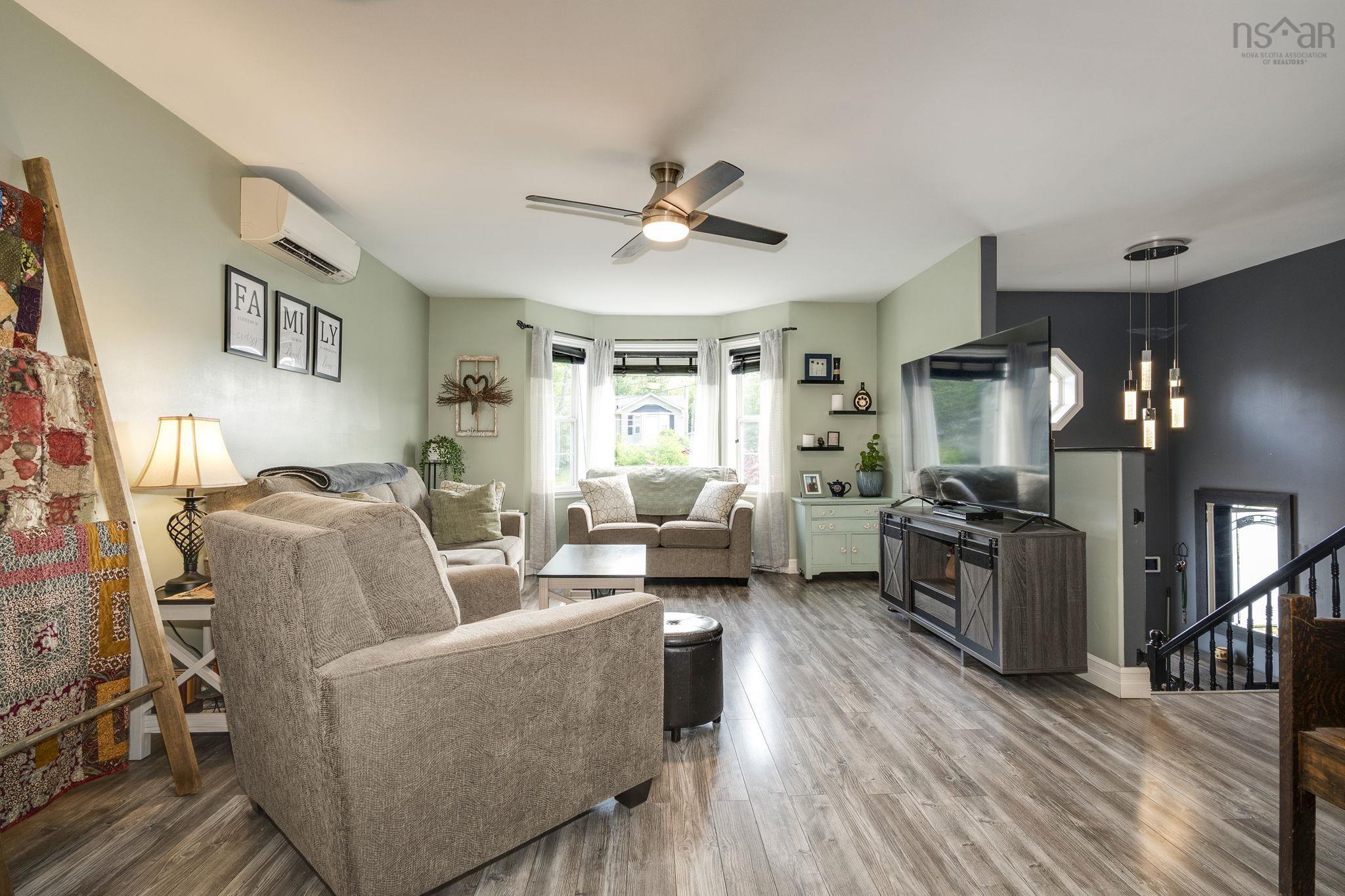 $399,900.00: 156 Hemlock Drive, Elmsdale