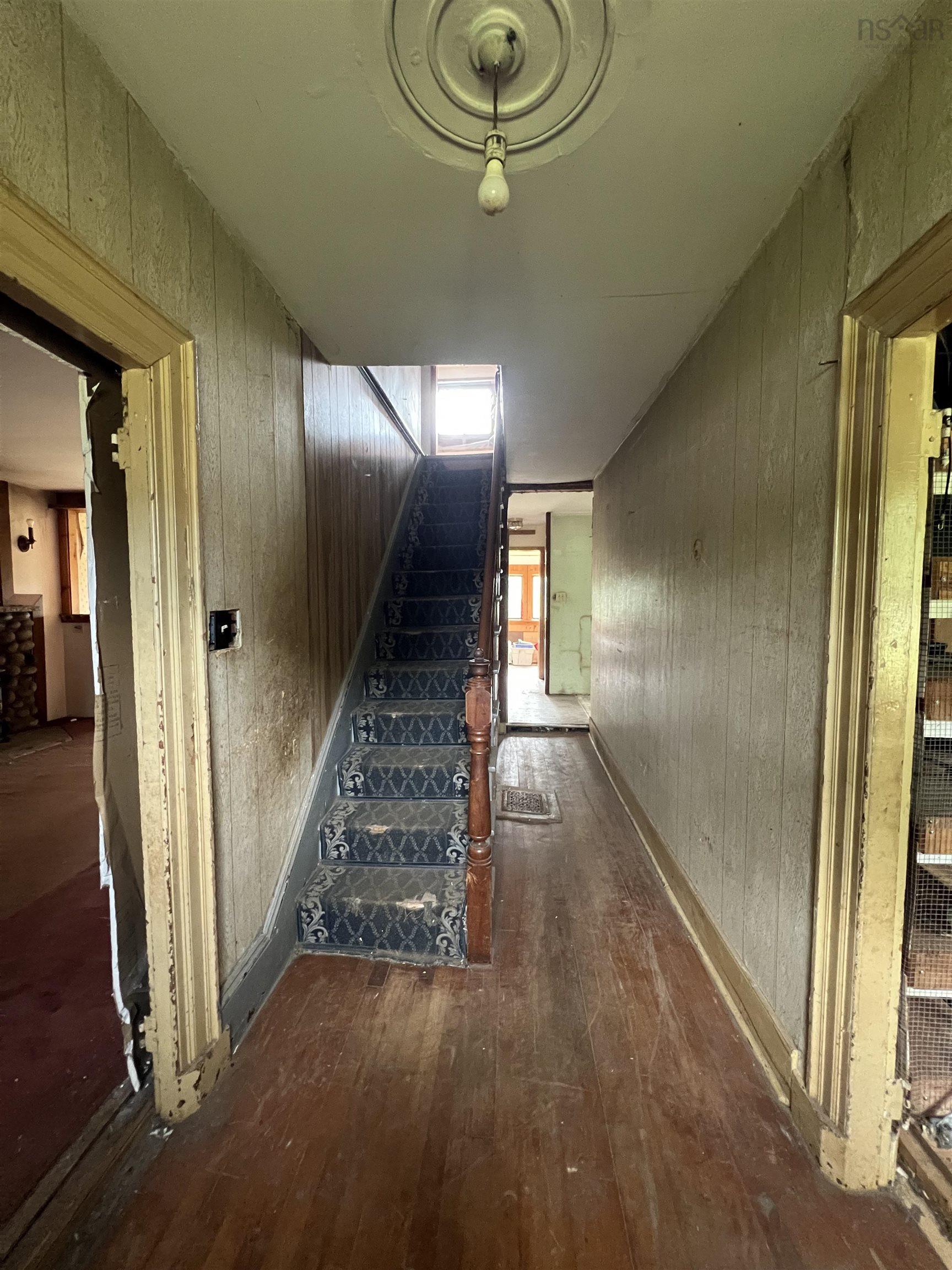 $135,900.00: 1945 224 Highway, Shubenacadie East