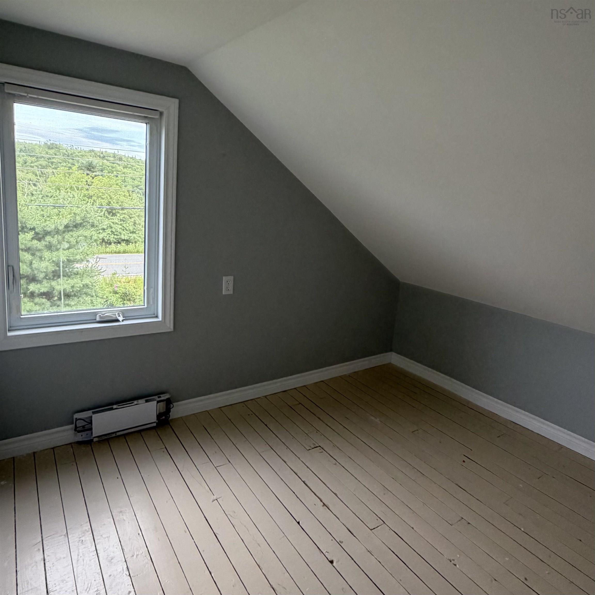 $239,900.00: 1467 Highway 336, Dean