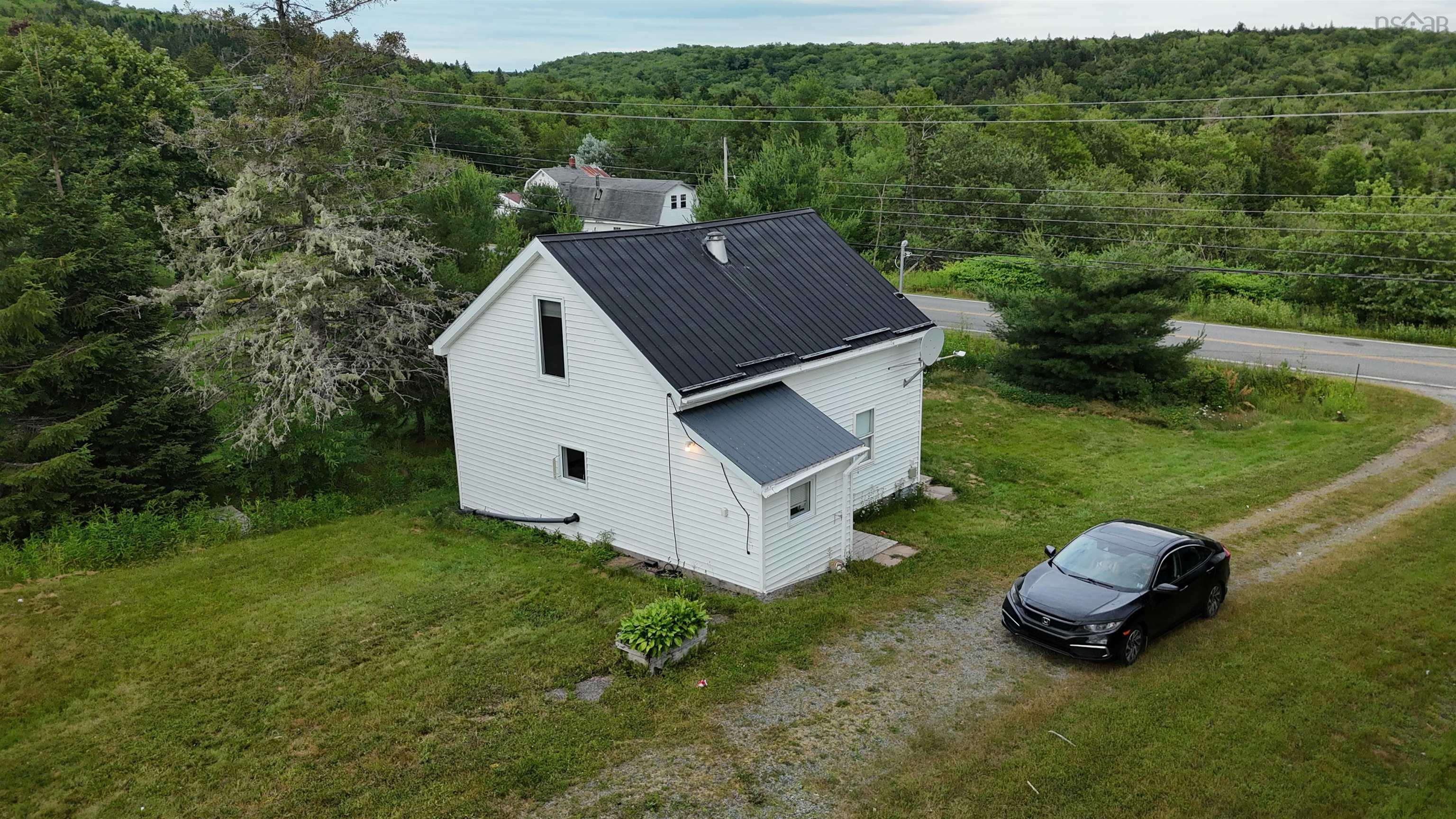 $239,900.00: 1467 Highway 336, Dean