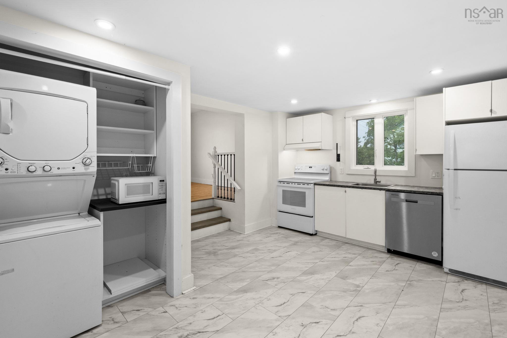 746/748 Old Sambro Road, Harrietsfield, NS (MLS 202618024)