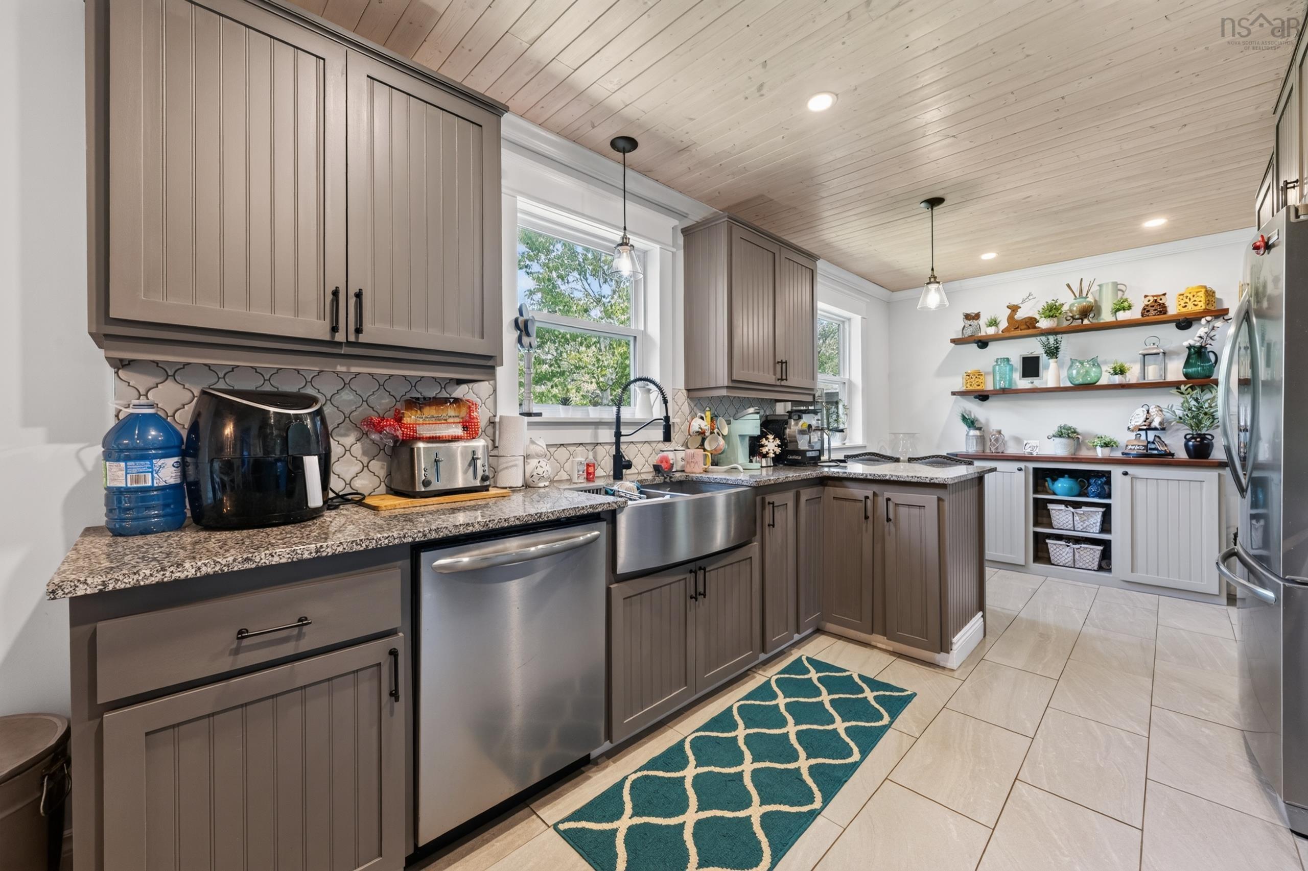 $460,000.00: 5310 Highway 255, Round Island
