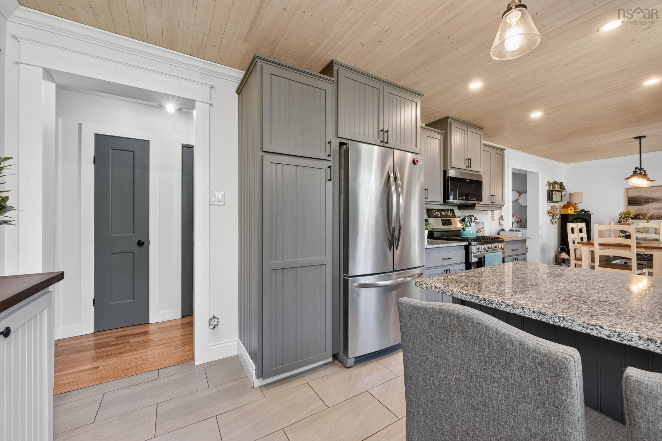 $460,000.00: 5310 Highway 255, Round Island