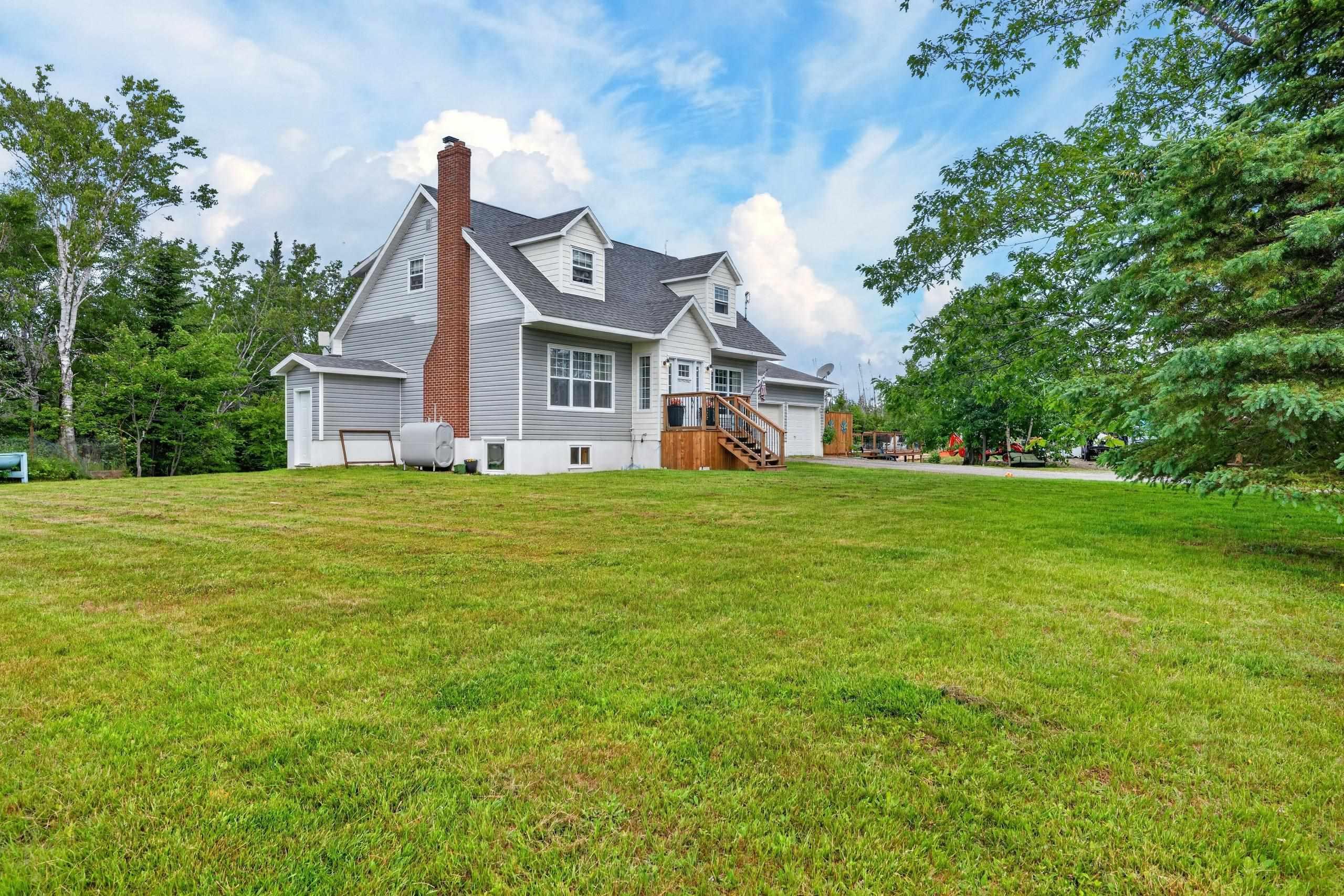 $460,000.00: 5310 Highway 255, Round Island