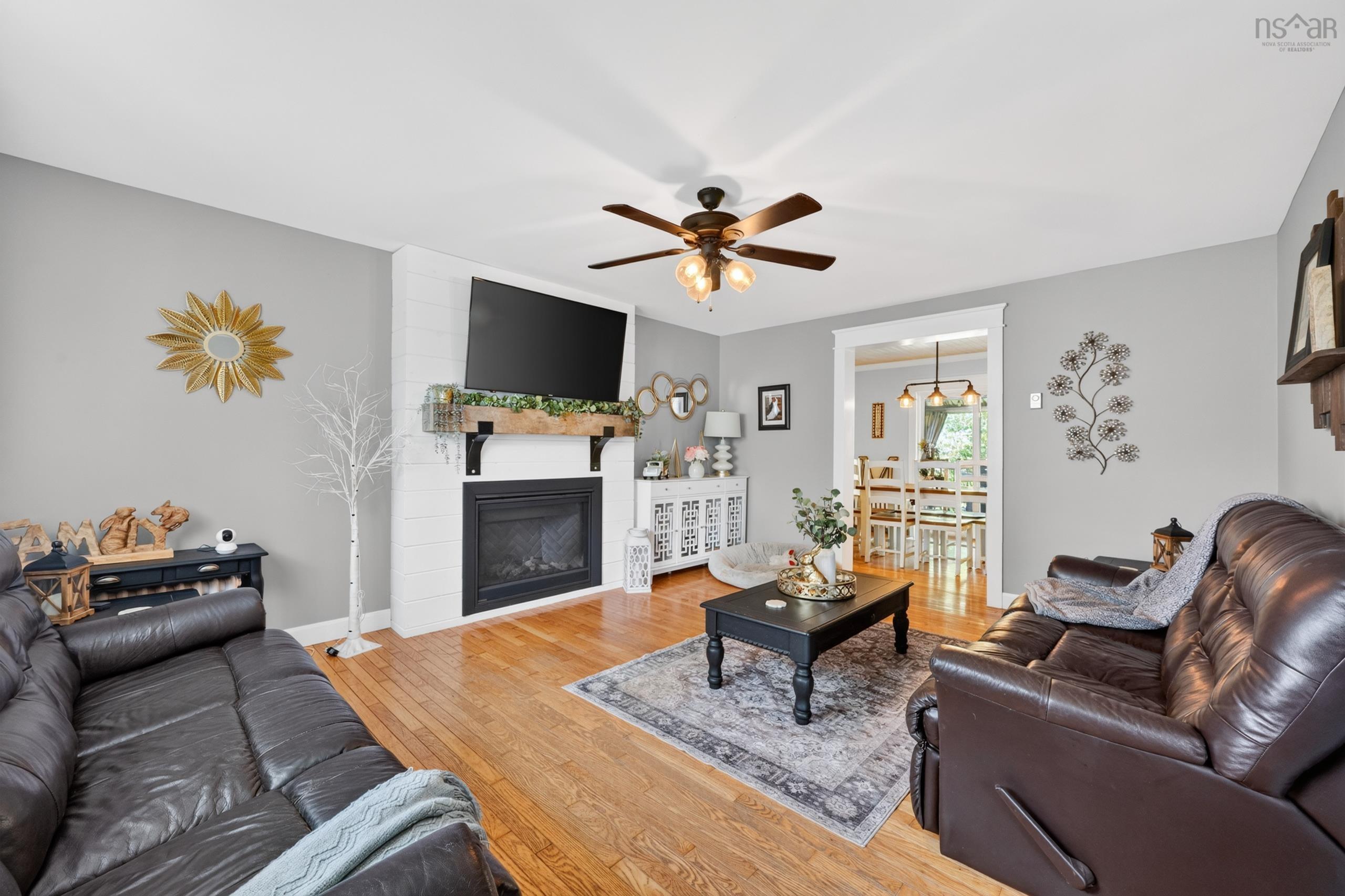 $460,000.00: 5310 Highway 255, Round Island