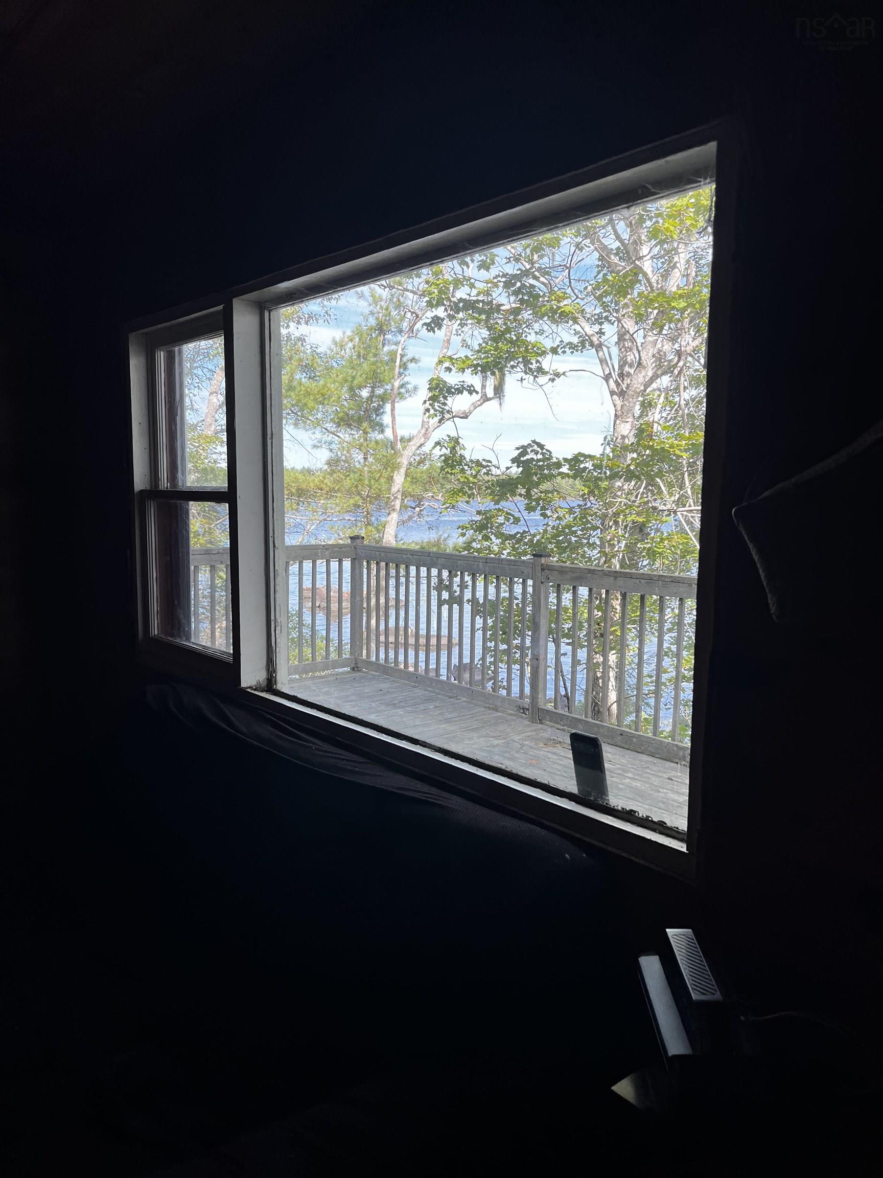 $199,900.00: 1 Beaver Island Road, Milton