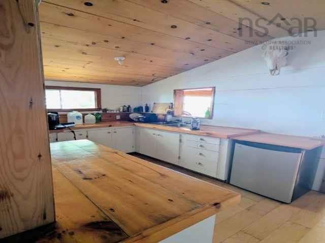 $199,900.00: 1 Beaver Island Road, Milton