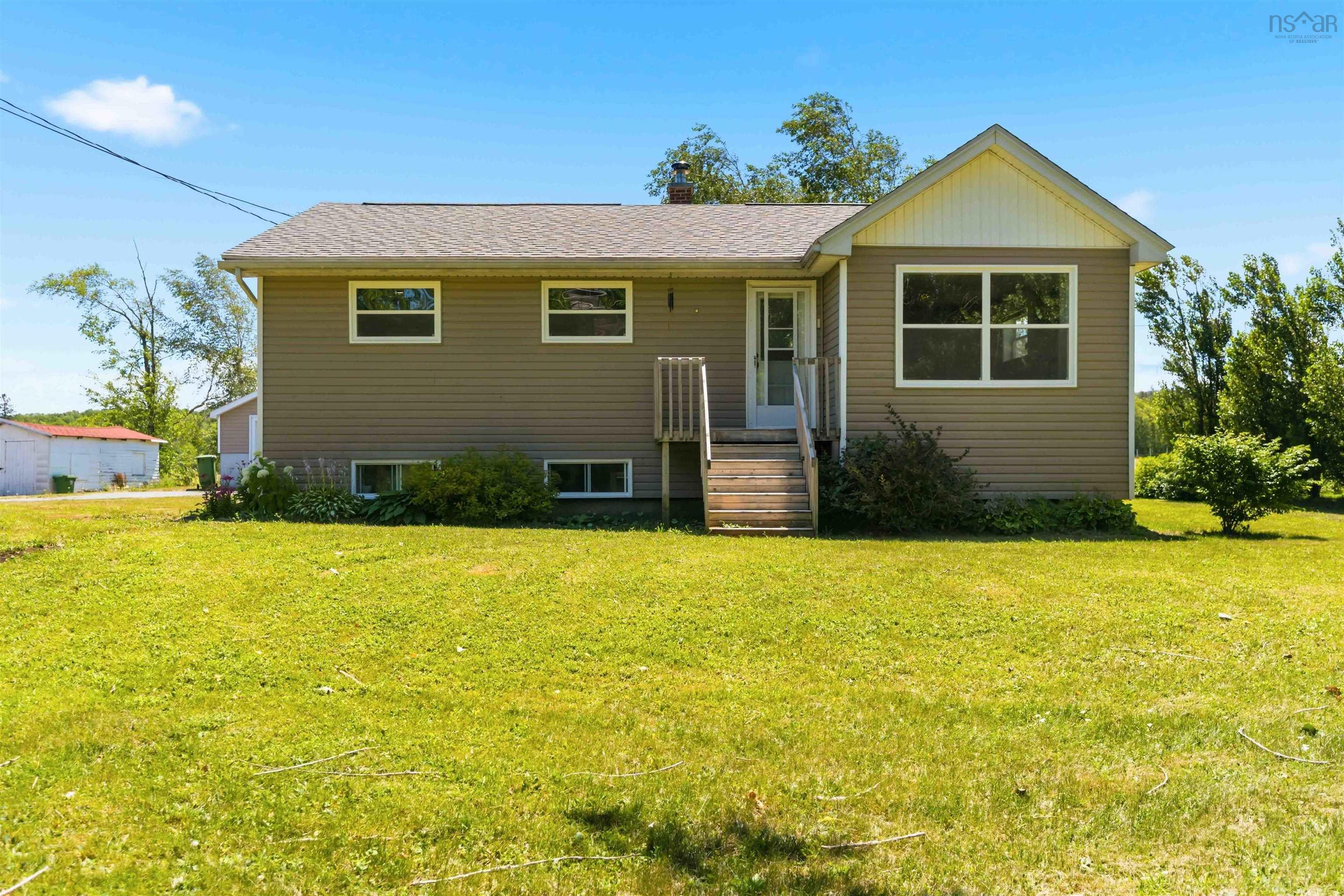 $399,700.00: 702 Windsor Back Road, Three Mile Plains