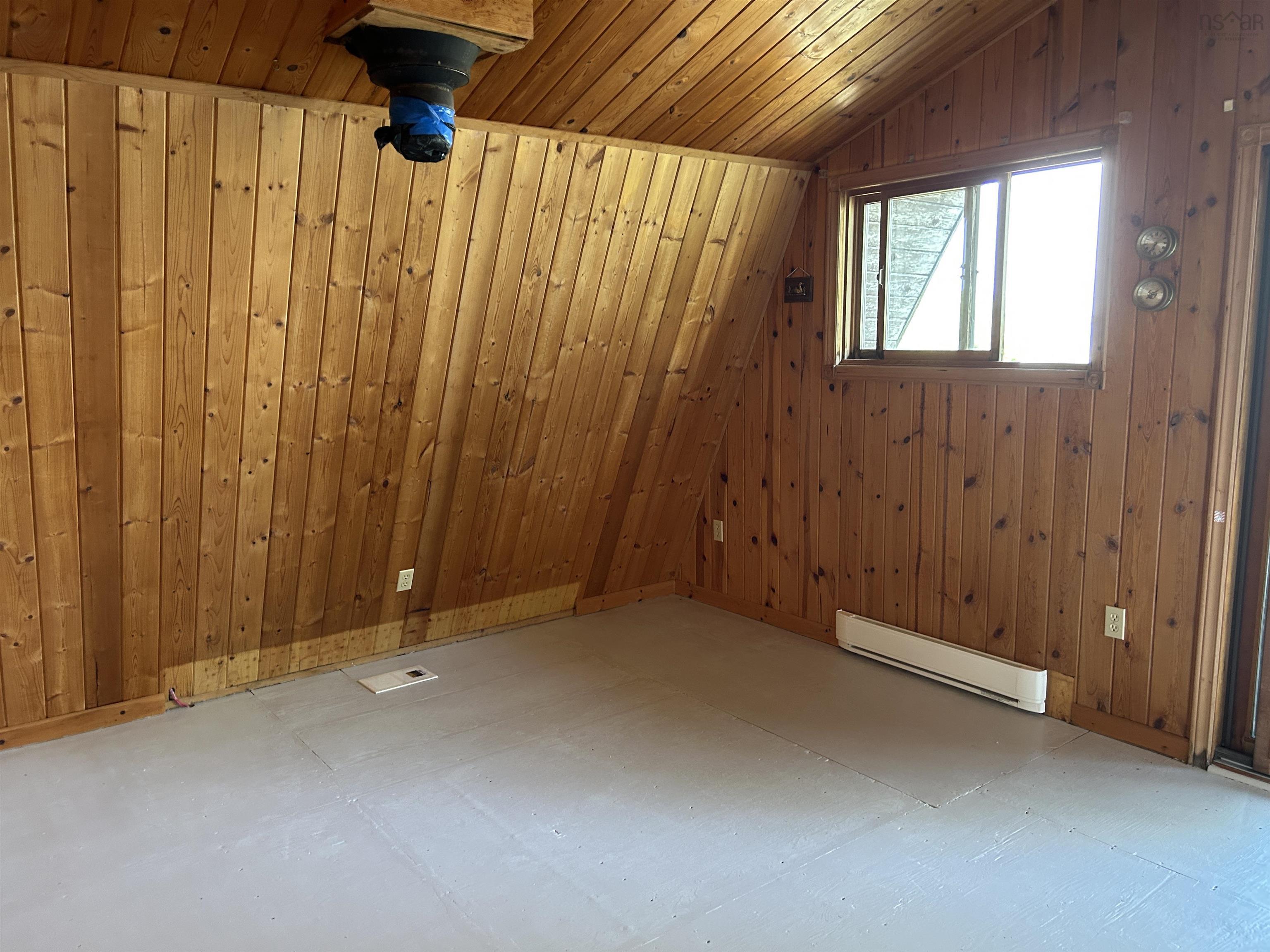 $525,000.00: 233 Greenwodd Lake Road, Port Saxon