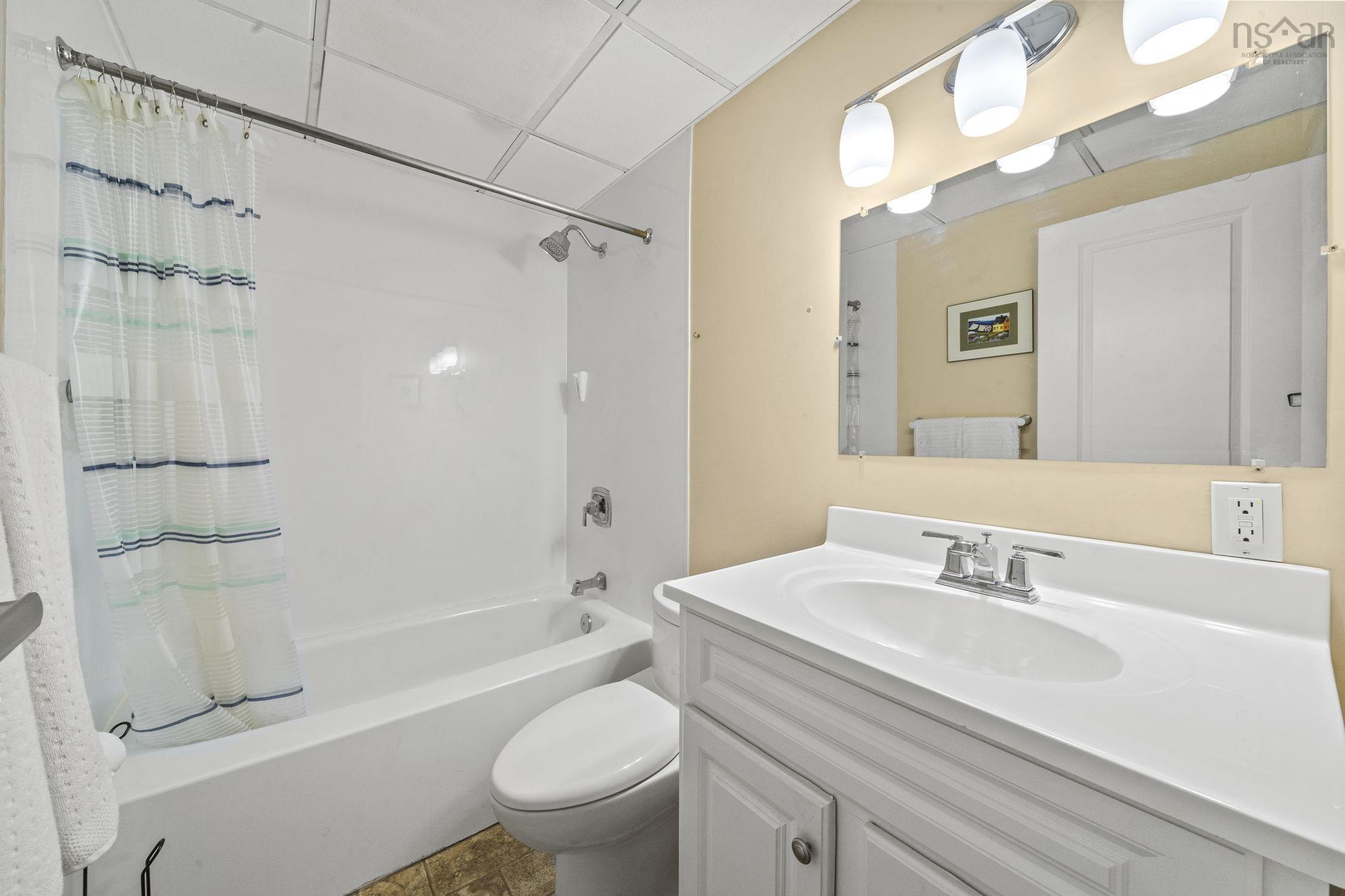 $369,000.00: PH6 5572 North Ridge Road, Halifax