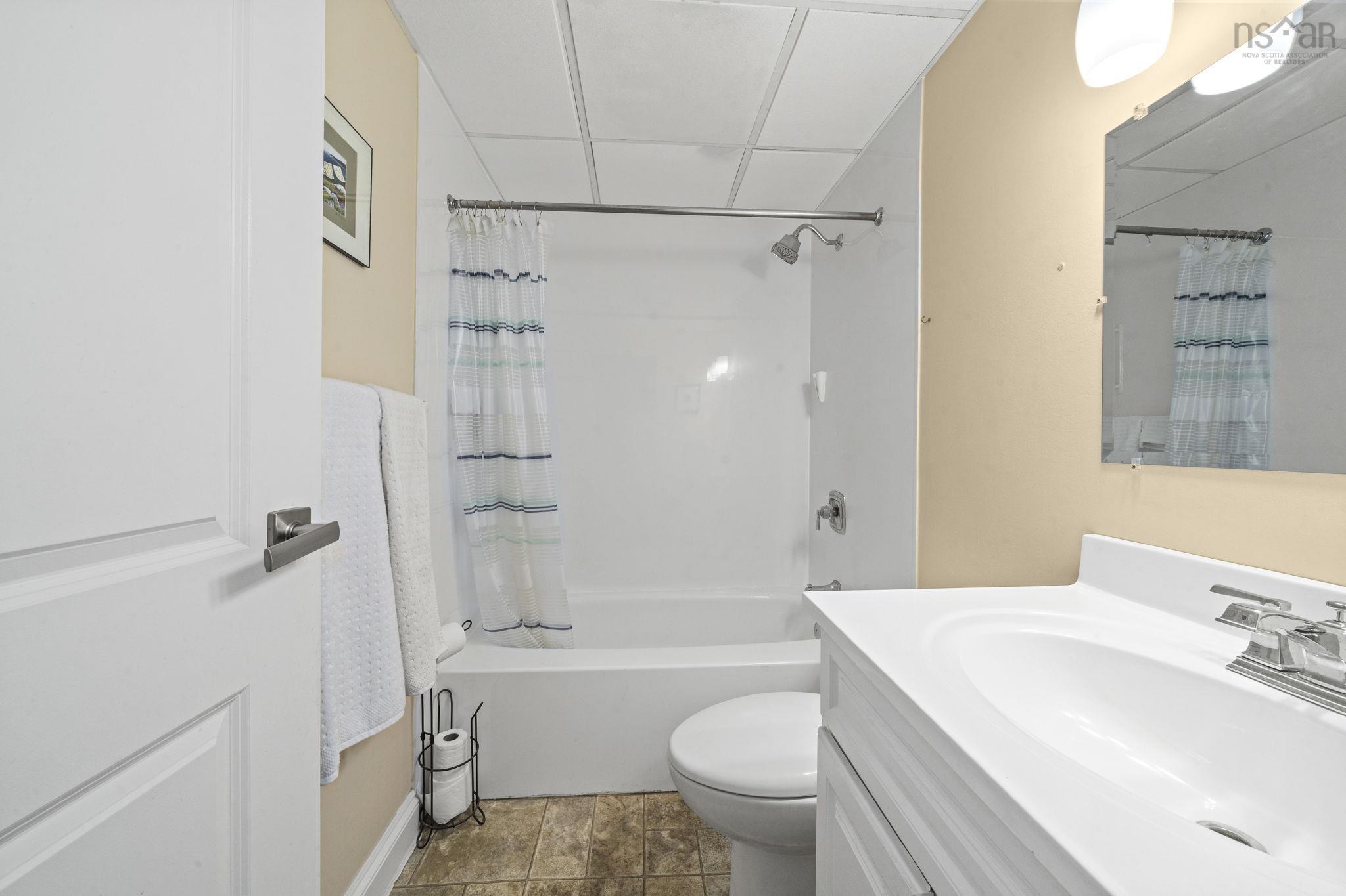 $369,000.00: PH6 5572 North Ridge Road, Halifax