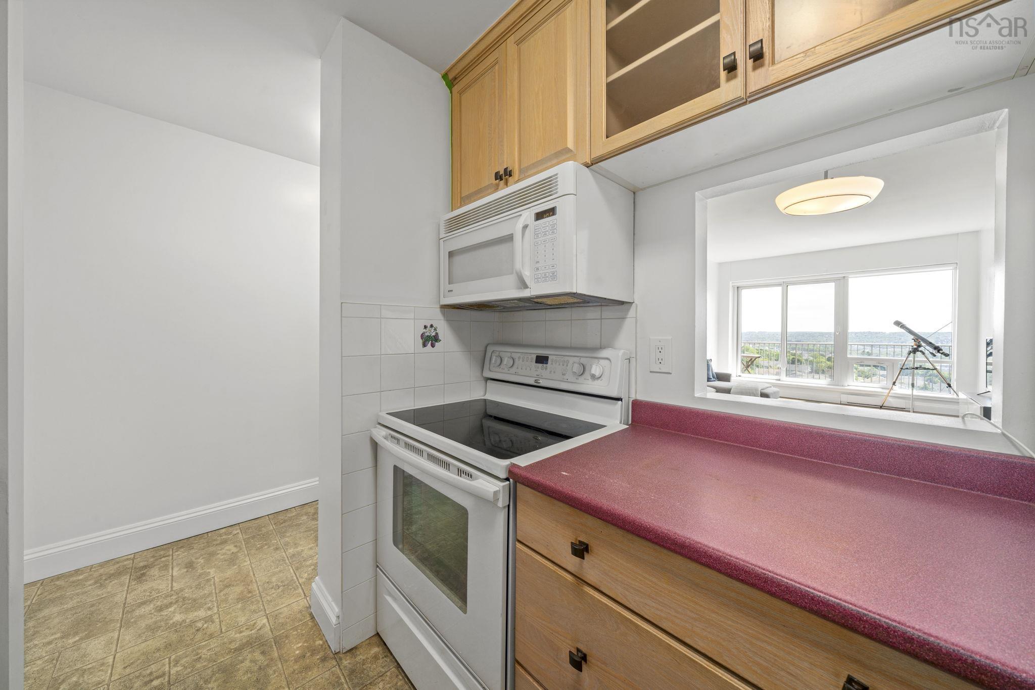 $369,000.00: PH6 5572 North Ridge Road, Halifax