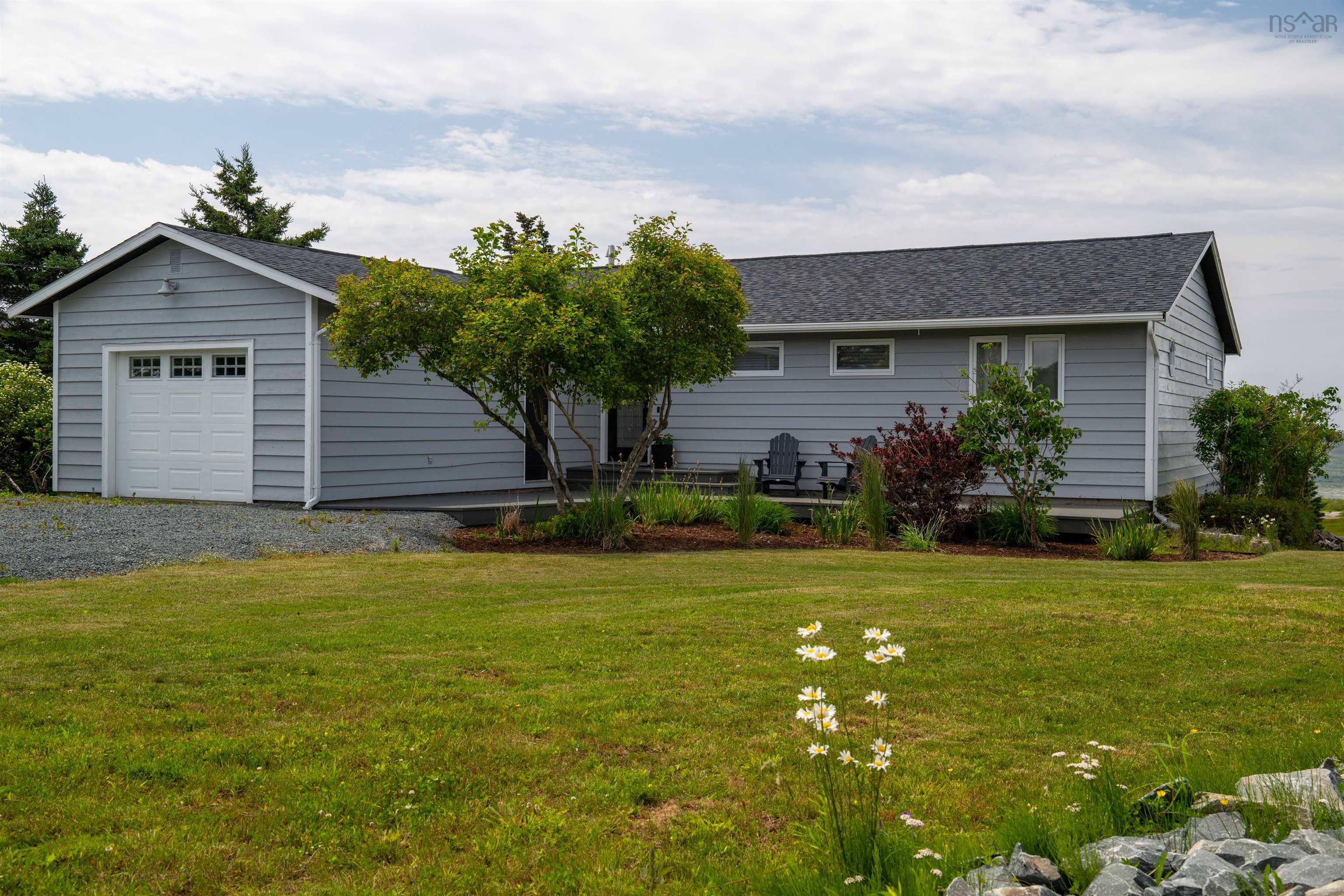$759,900.00: 2160 East Petpeswick Road, East Petpeswick
