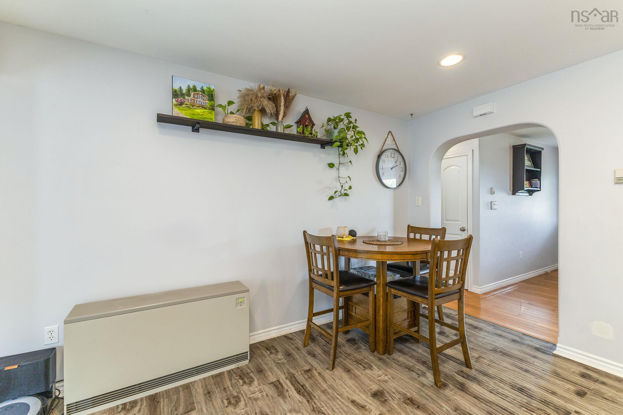 $419,999.00: 1636 Porter