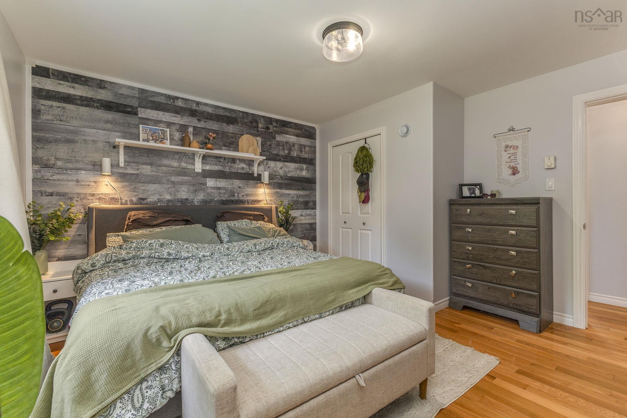 $419,999.00: 1636 Porter
