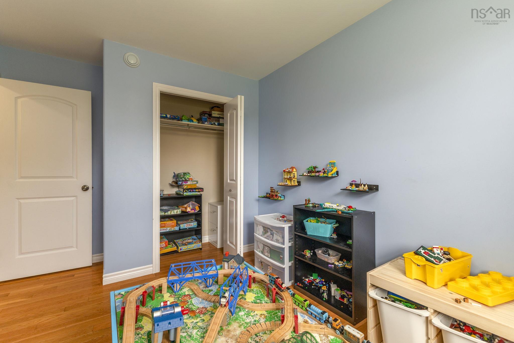$419,999.00: 1636 Porter