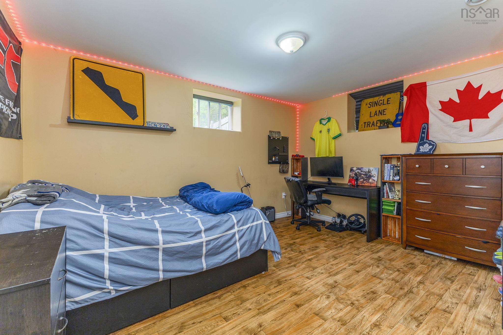 $419,999.00: 1636 Porter