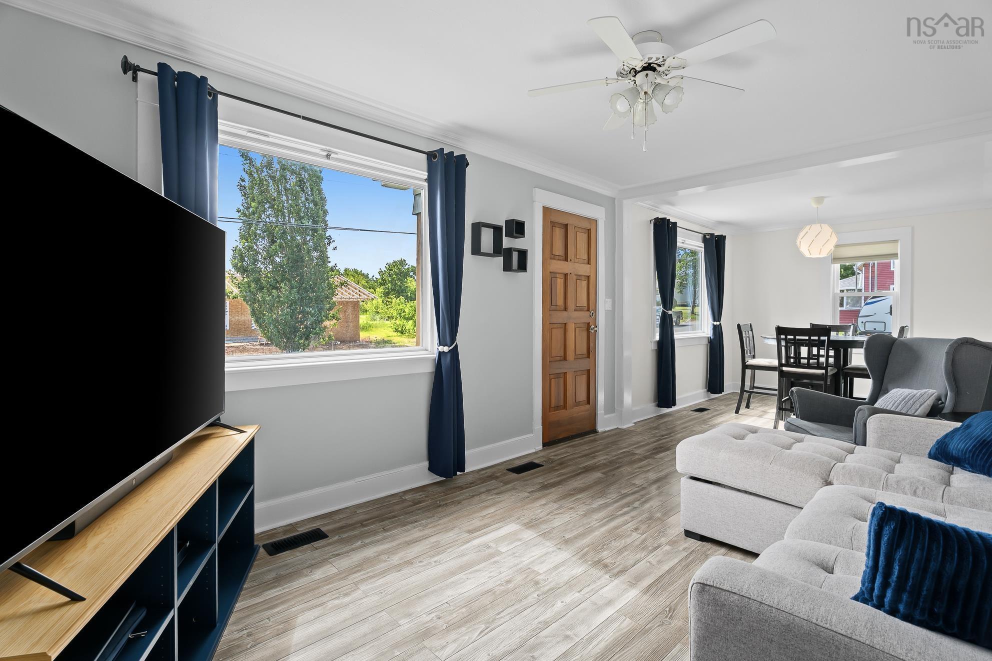 $399,900.00: 42 Asquith Avenue, Stewiacke