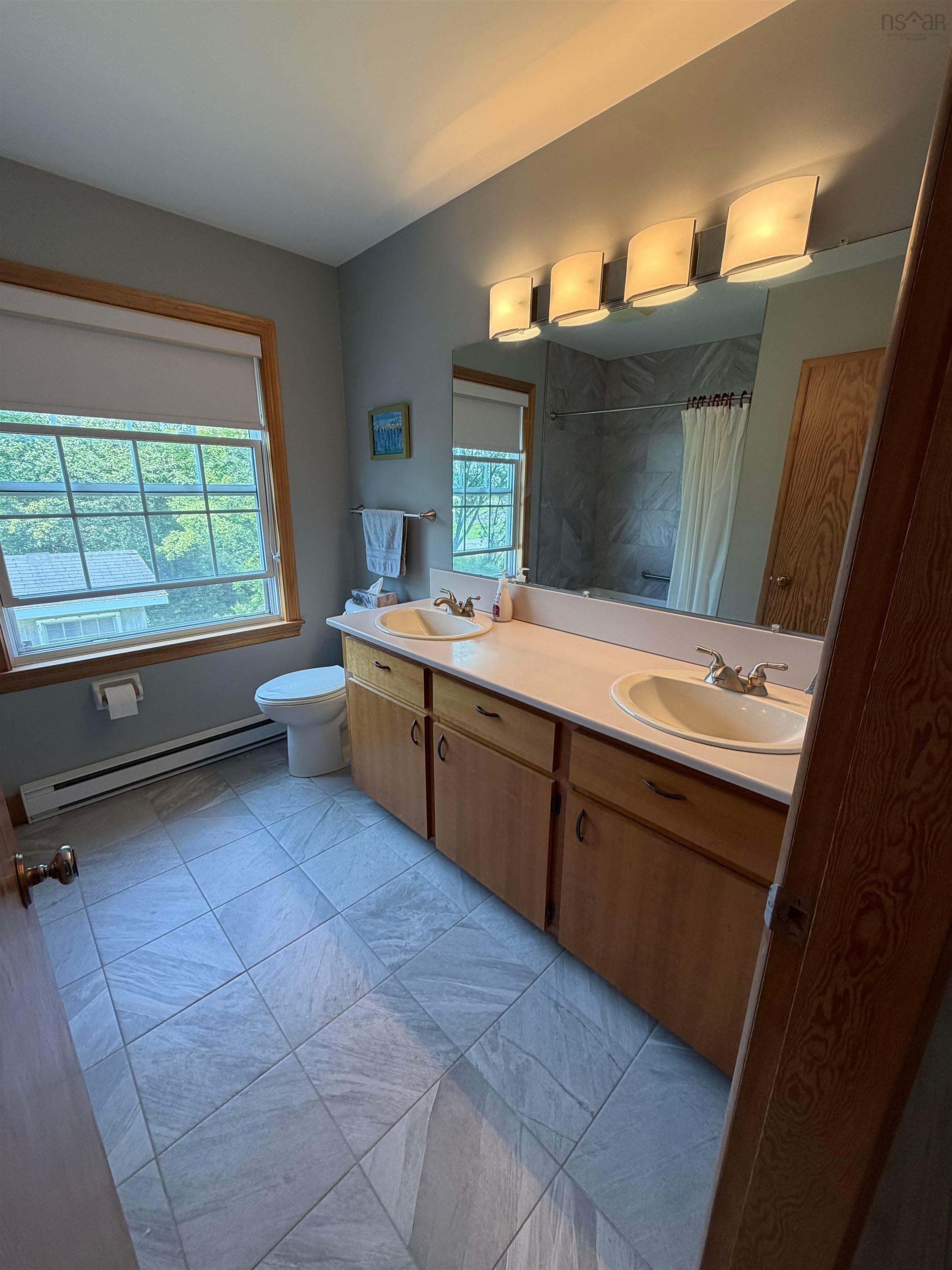 $529,900.00: 1769 Brierly Brook Road     B2G 2K9, Antigonish