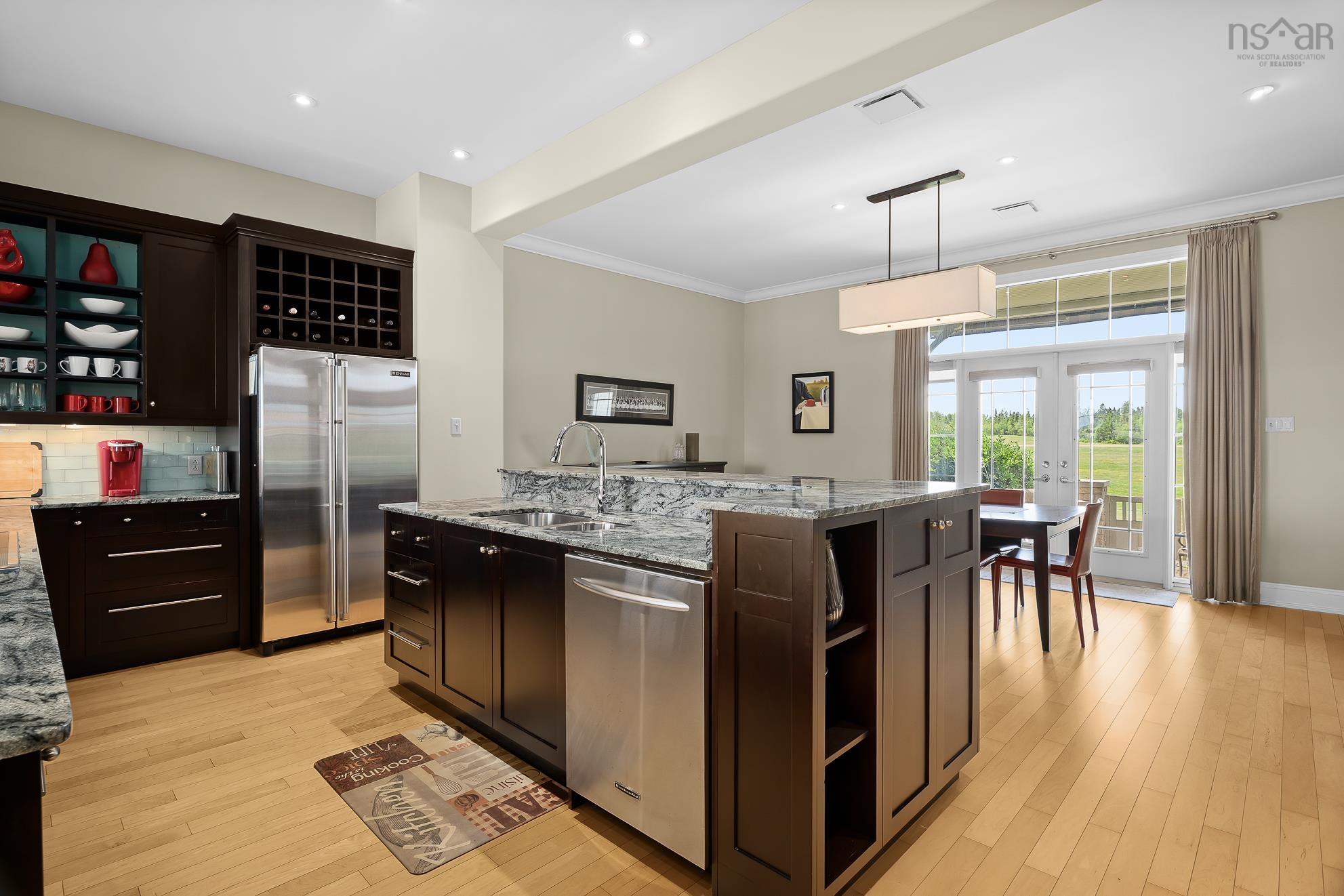 $1,150,000.00: 133 Harbourside Drive Drive, Fox Harbour