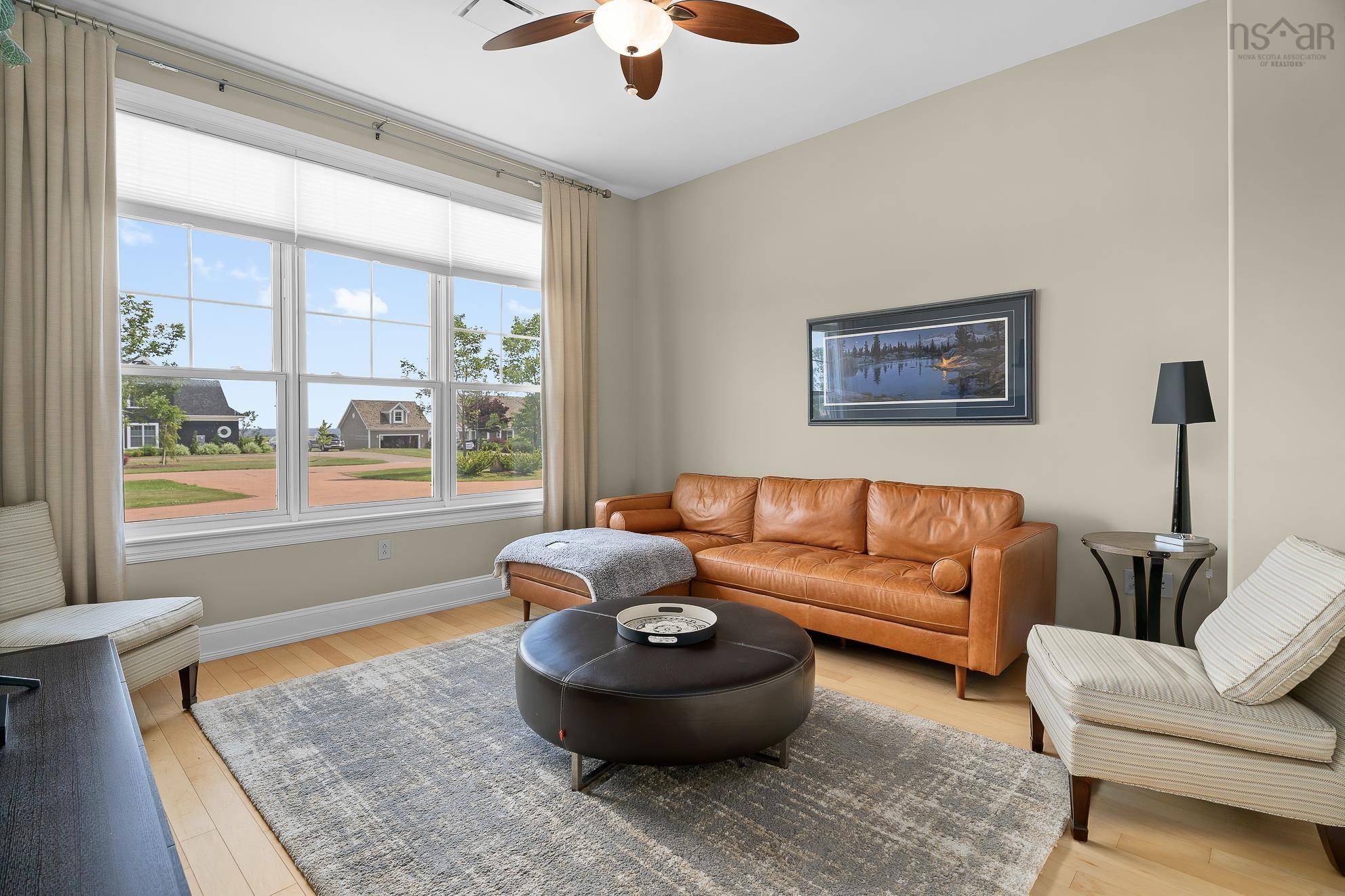 $1,150,000.00: 133 Harbourside Drive Drive, Fox Harbour