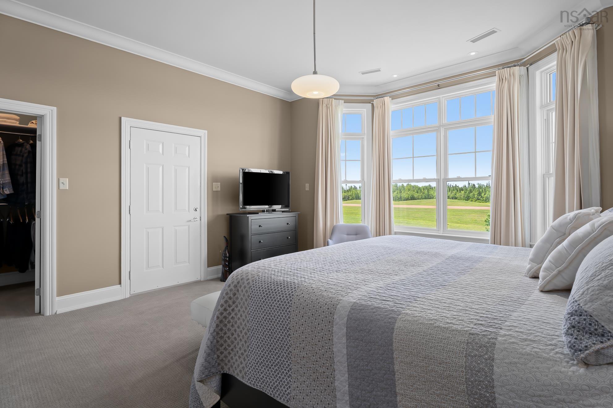 $1,150,000.00: 133 Harbourside Drive Drive, Fox Harbour