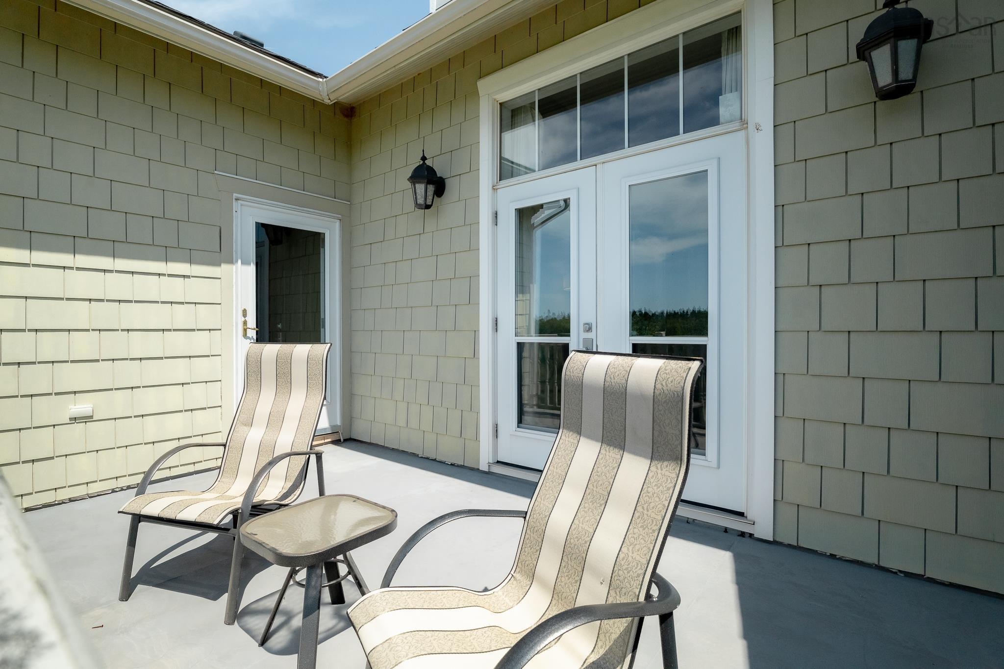 $1,150,000.00: 133 Harbourside Drive Drive, Fox Harbour