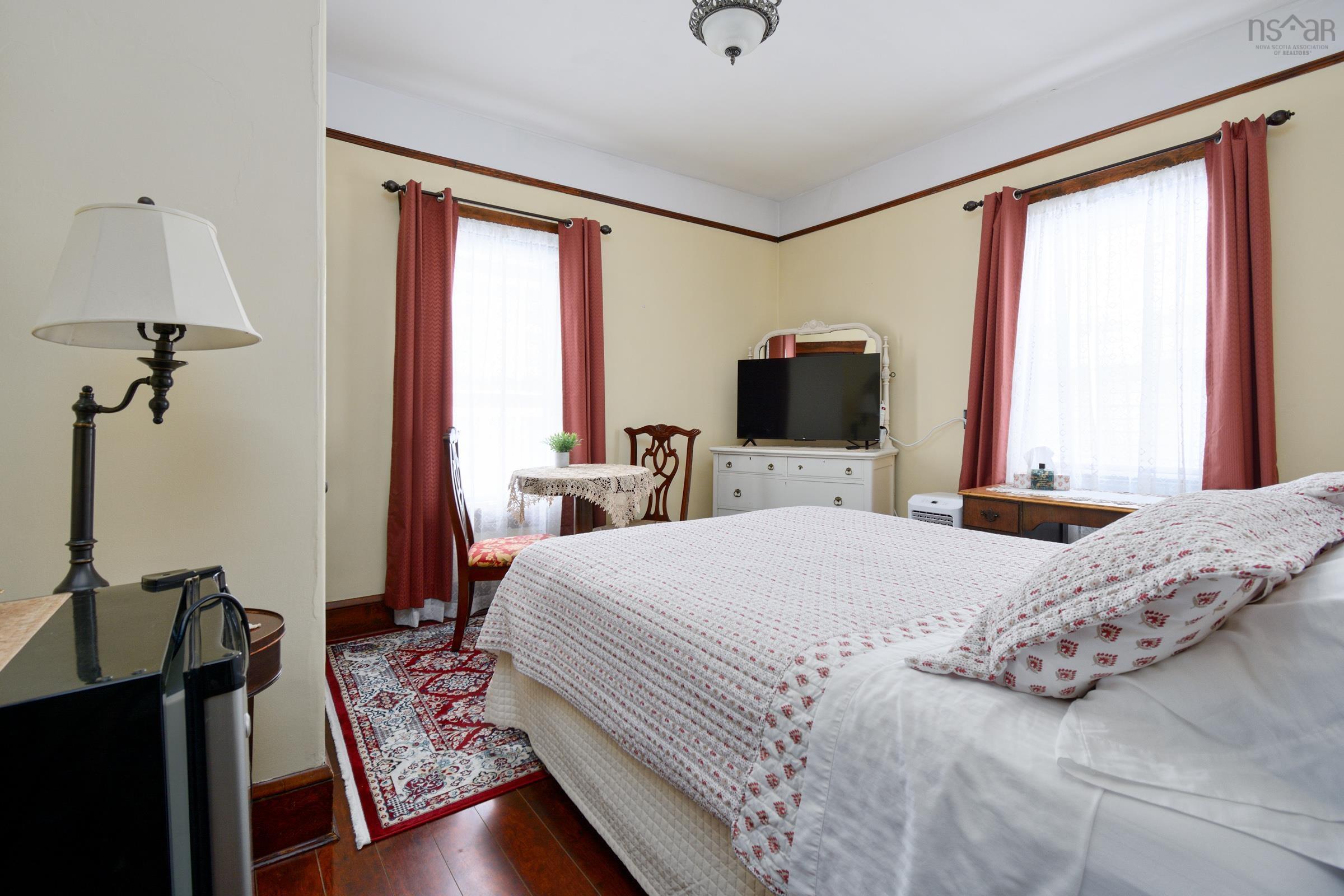 $589,999.00: 345 Esplanade Street, Sydney
