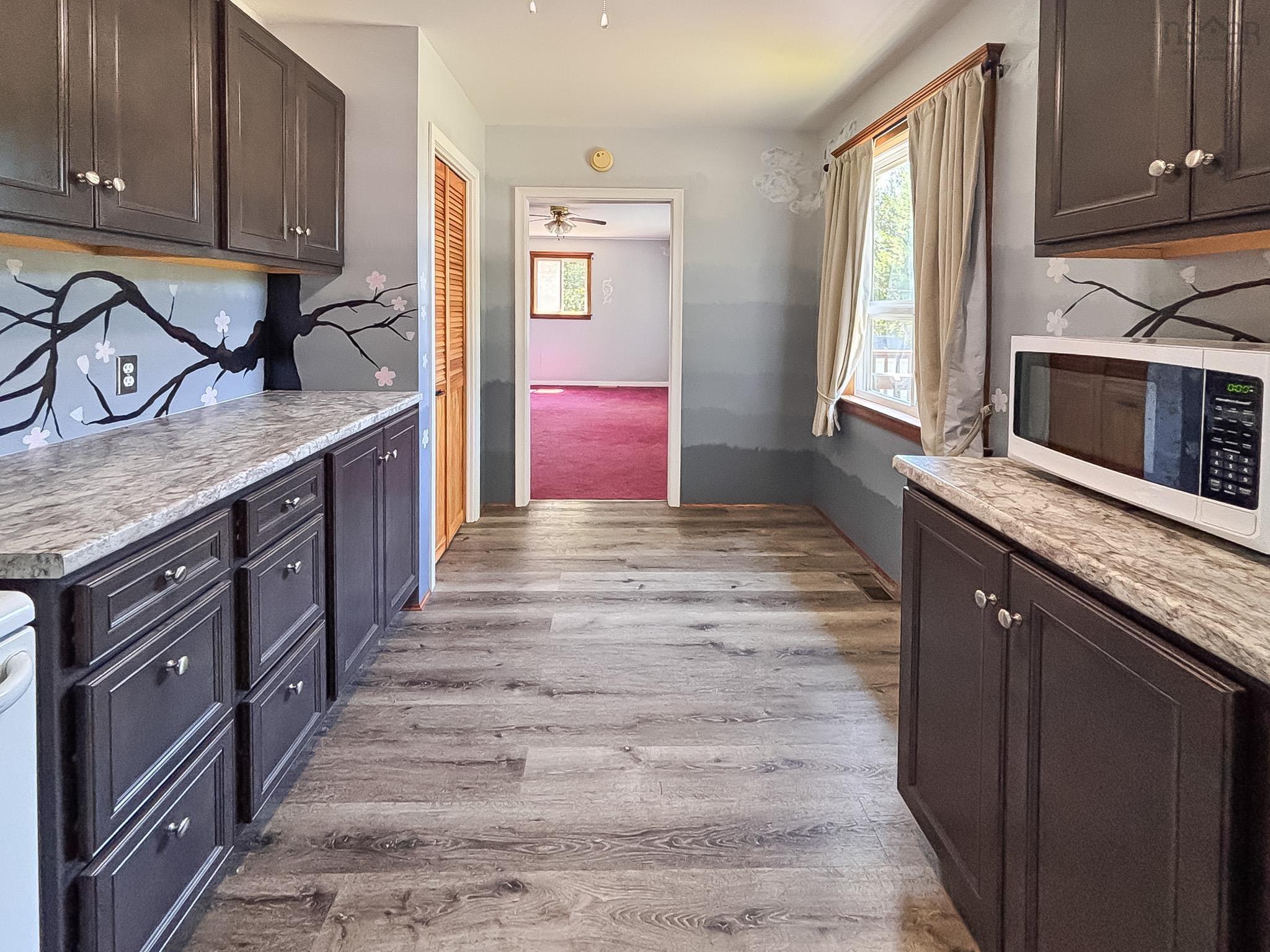 $249,900.00: 6294 Highway 325, West Clifford