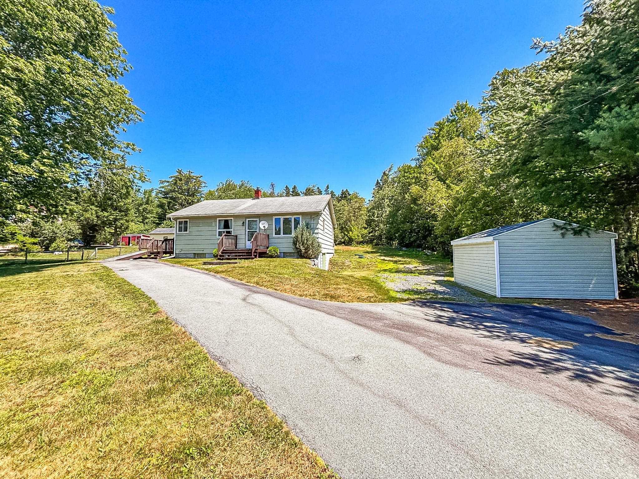 $249,900.00: 6294 Highway 325, West Clifford