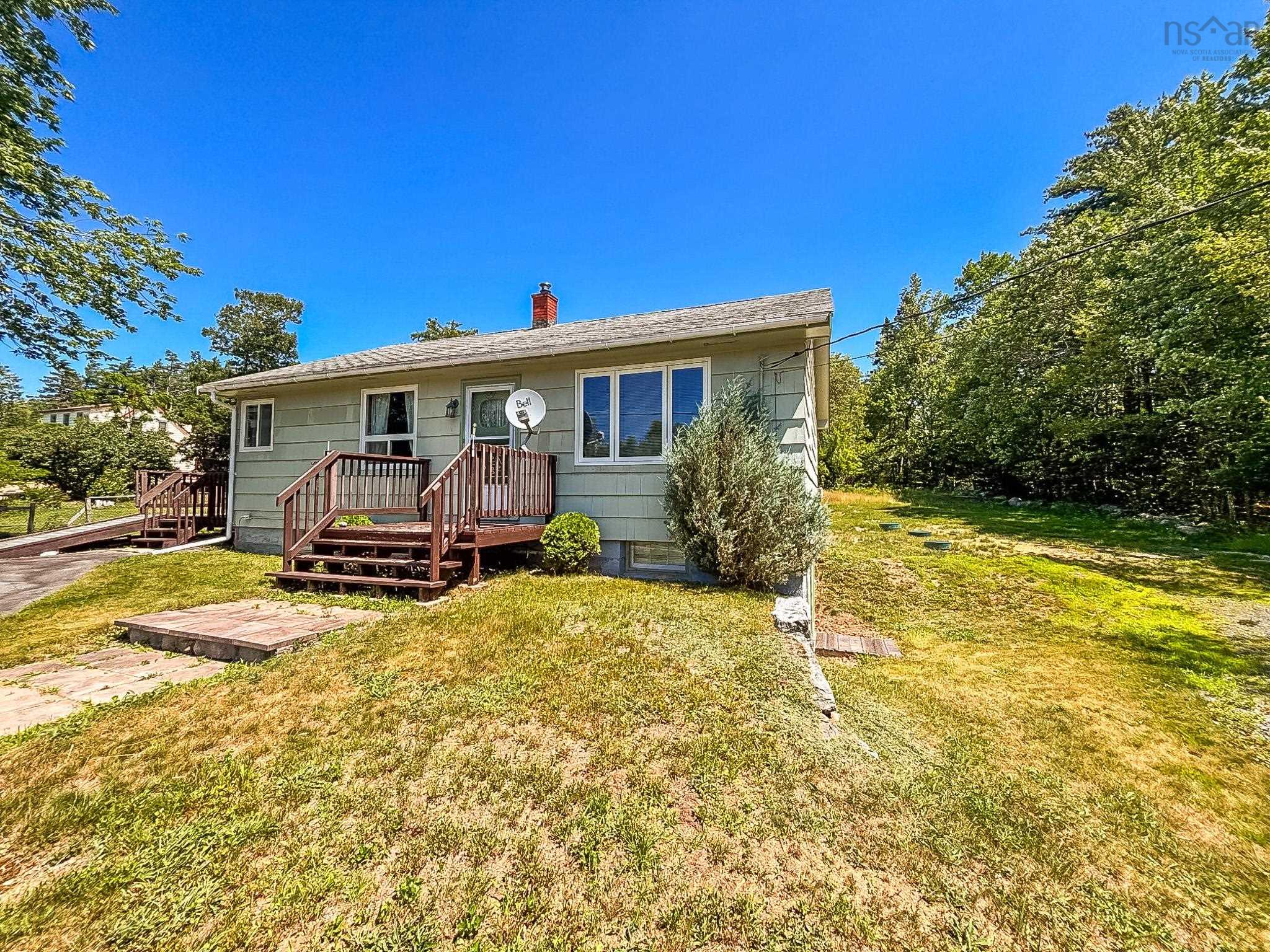 $249,900.00: 6294 Highway 325, West Clifford