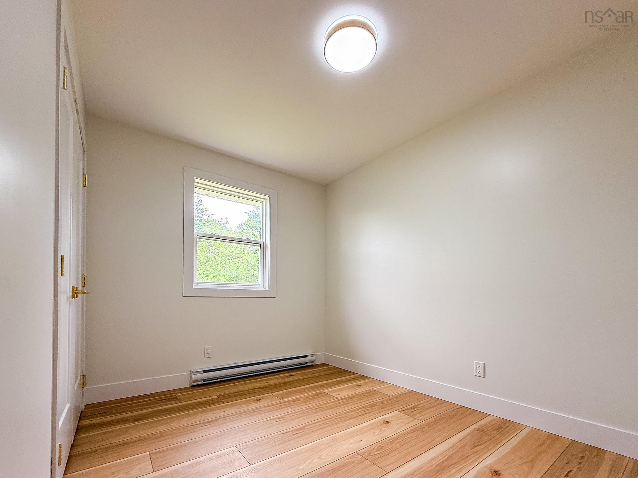 $399,999.00: 967 Westmount Road, Westmount