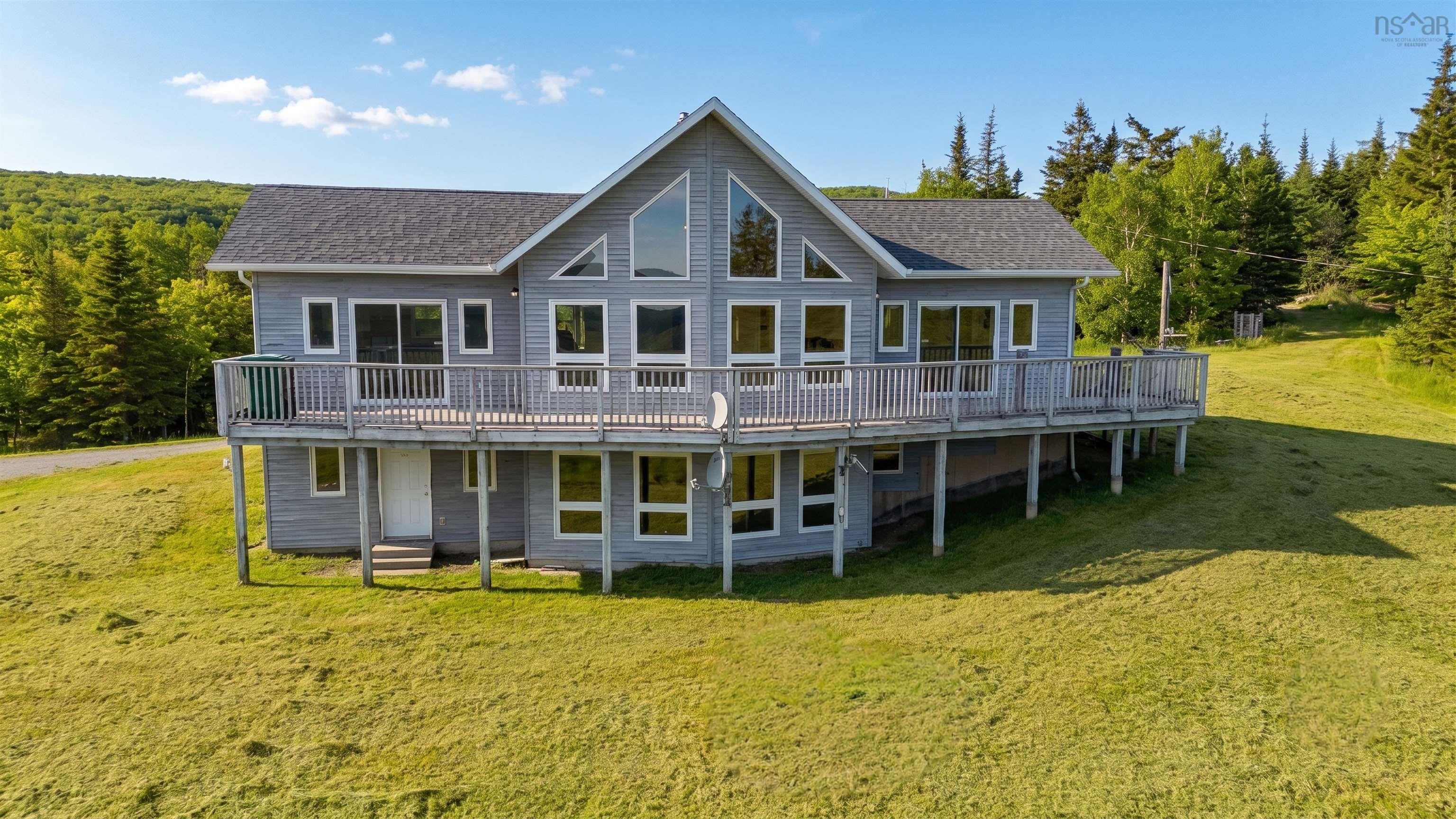 $549,000.00: 2420 Coxheath Road, Blacketts Lake