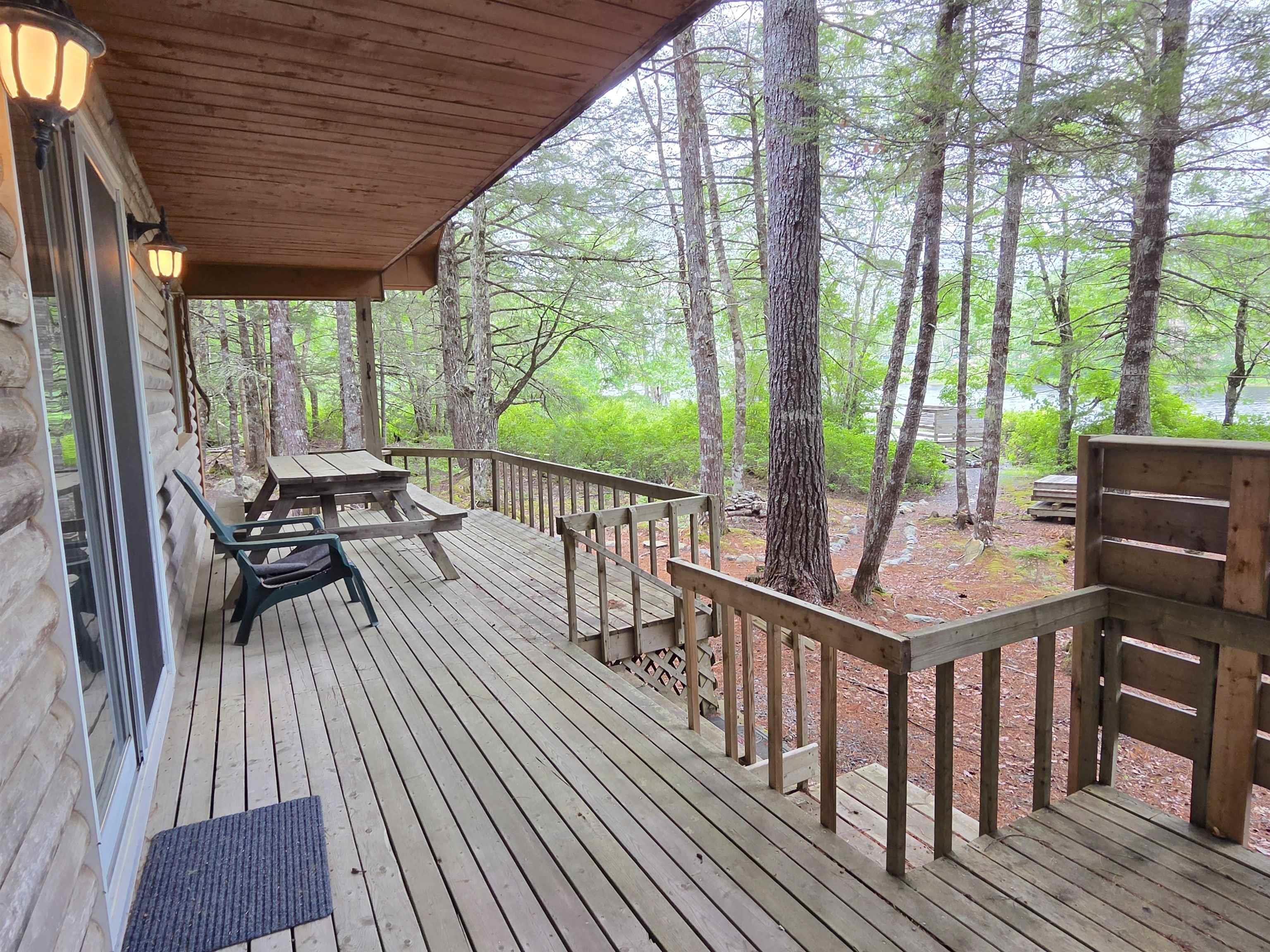 $400,000.00: 90 Pipe Cove Drive, Greenfield