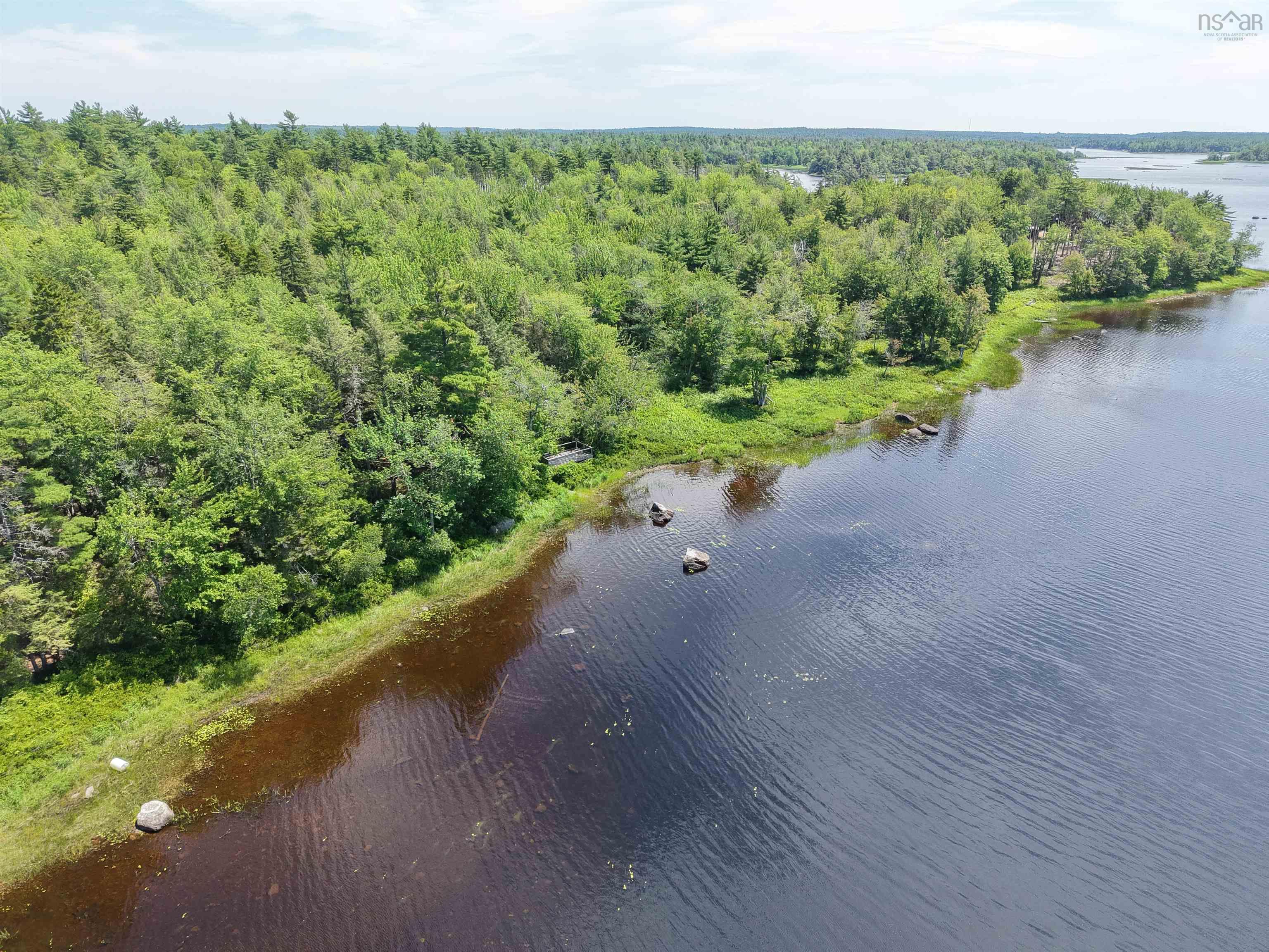$400,000.00: 90 Pipe Cove Drive, Greenfield