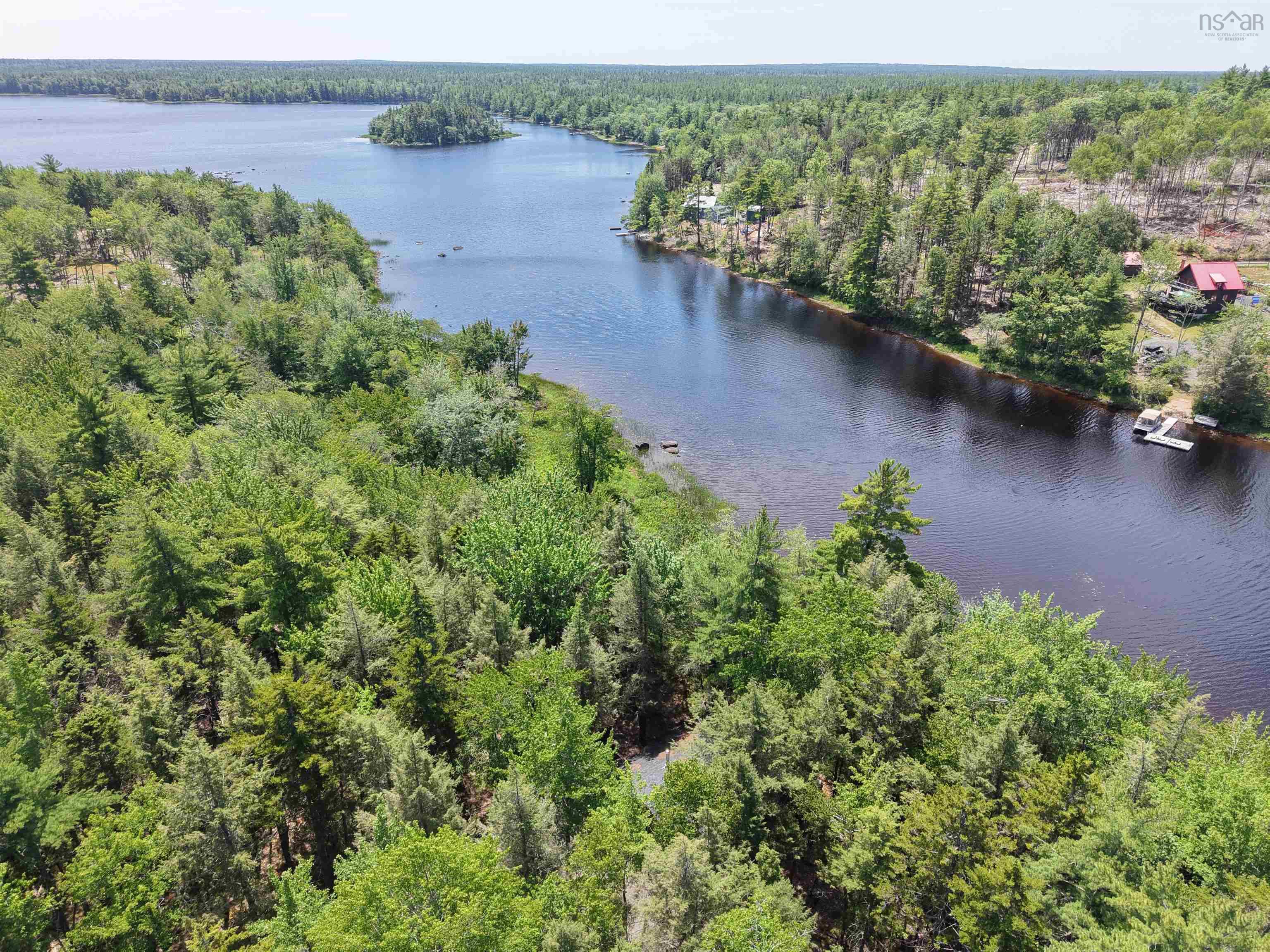 $400,000.00: 90 Pipe Cove Drive, Greenfield