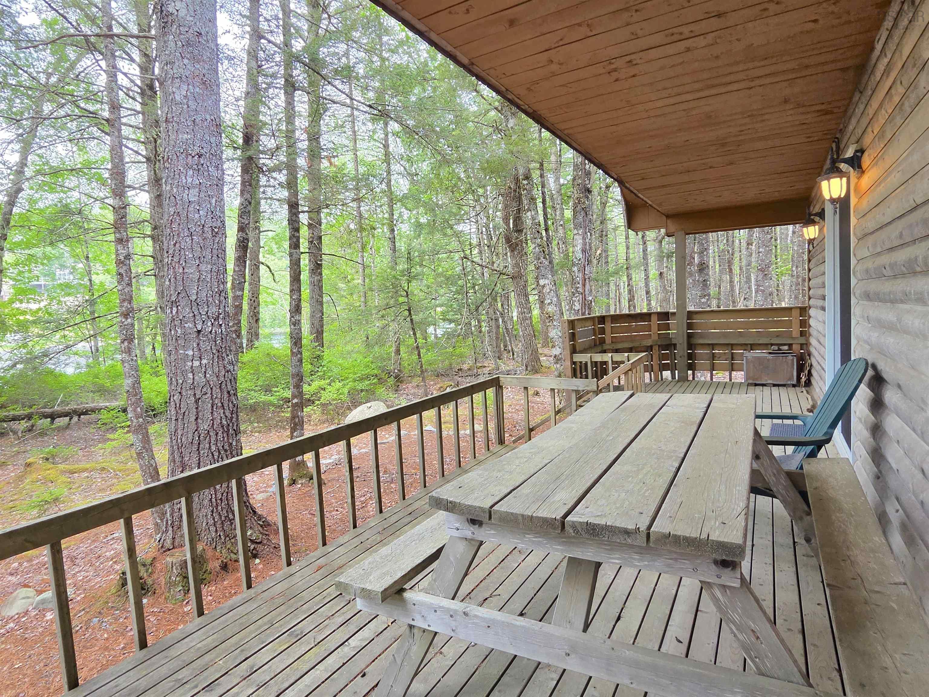 $400,000.00: 90 Pipe Cove Drive, Greenfield
