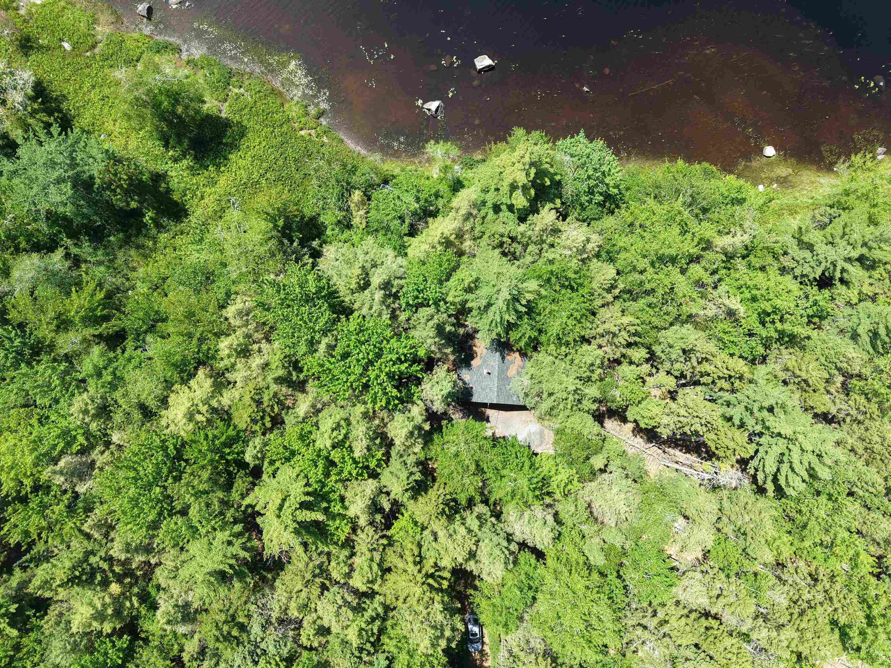 $400,000.00: 90 Pipe Cove Drive, Greenfield
