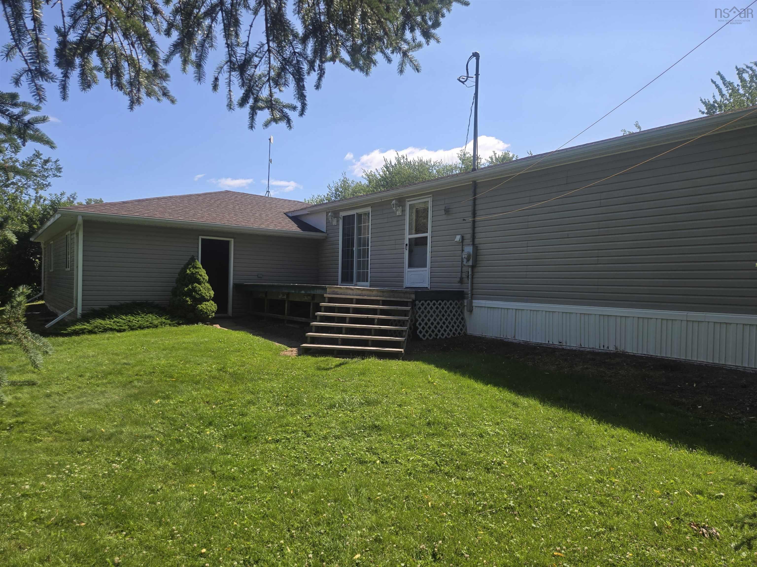 $229,000.00: 1041 BRULE SHORE Road, Brule Shore