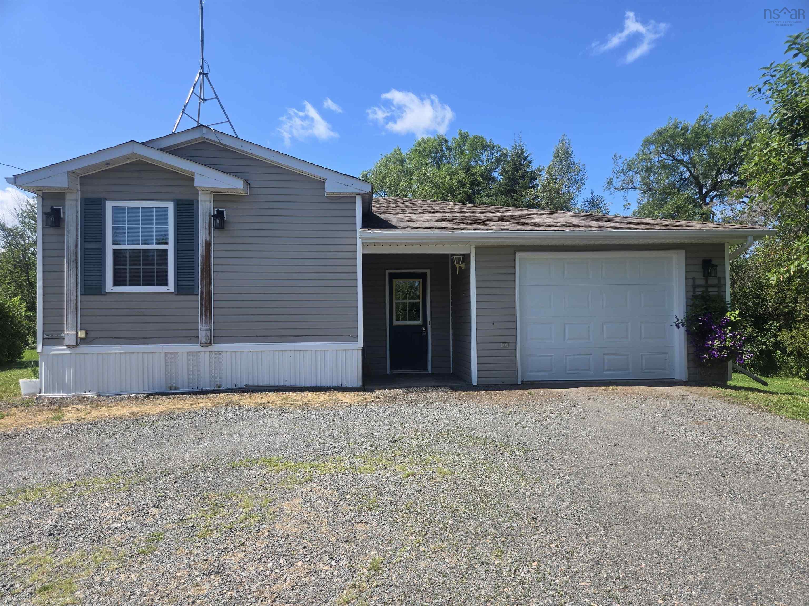 $229,000.00: 1041 BRULE SHORE Road, Brule Shore