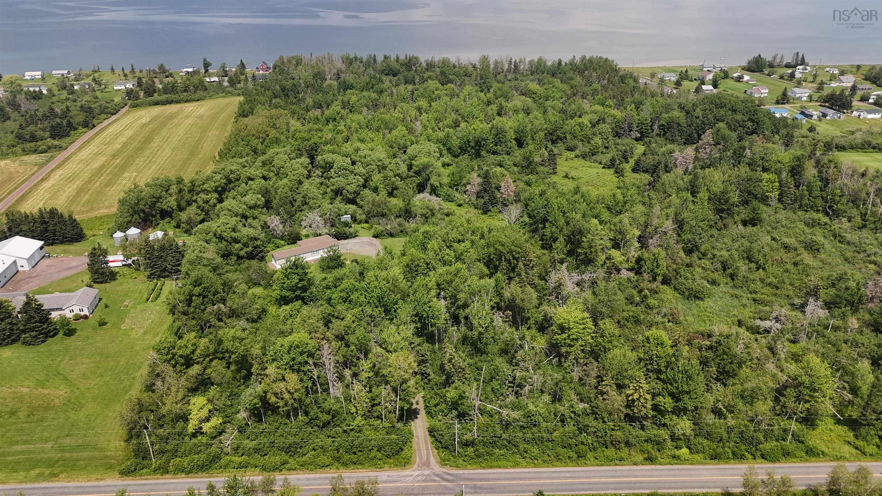 $229,000.00: 1041 BRULE SHORE Road, Brule Shore