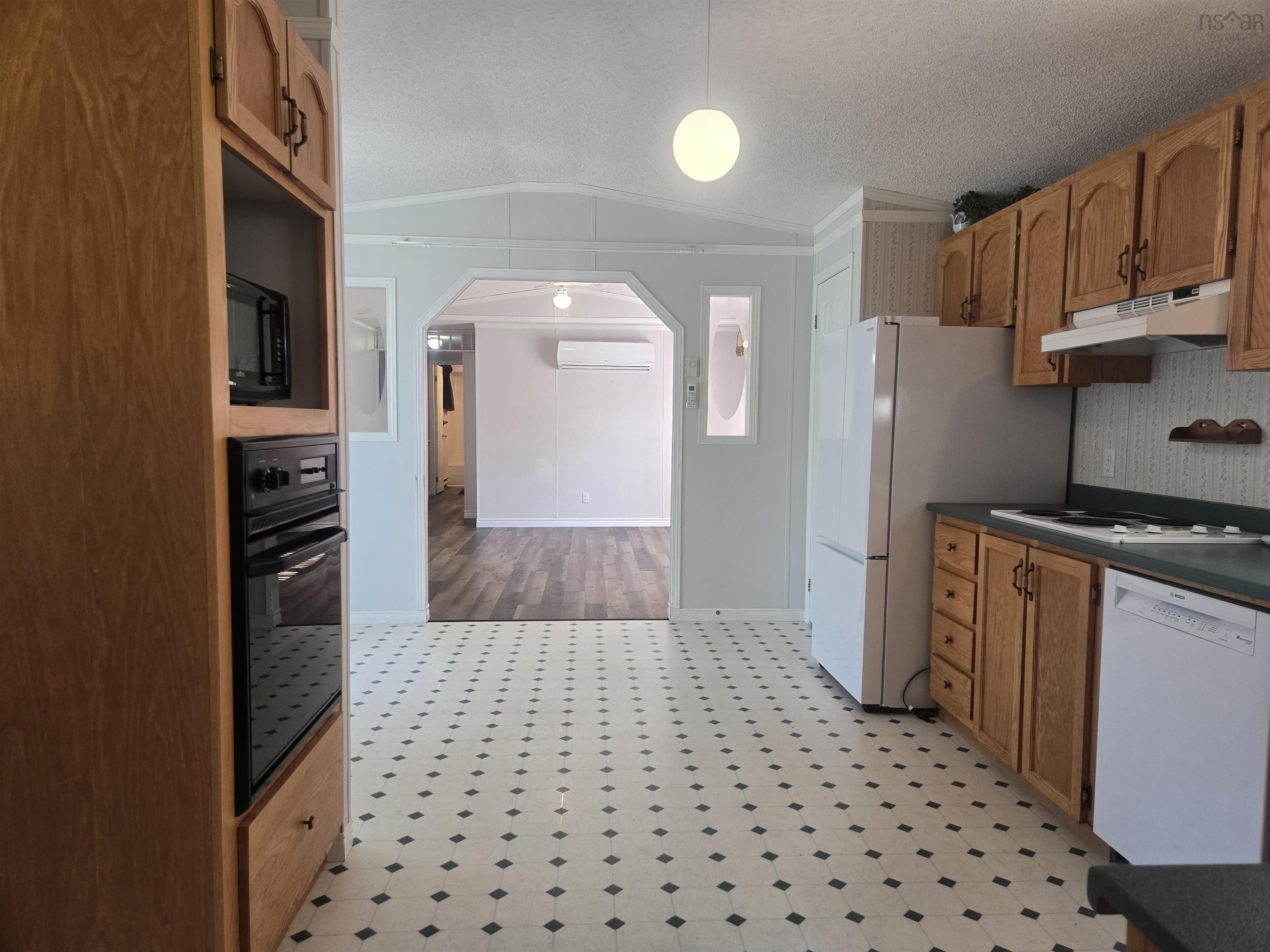 $229,000.00: 1041 BRULE SHORE Road, Brule Shore