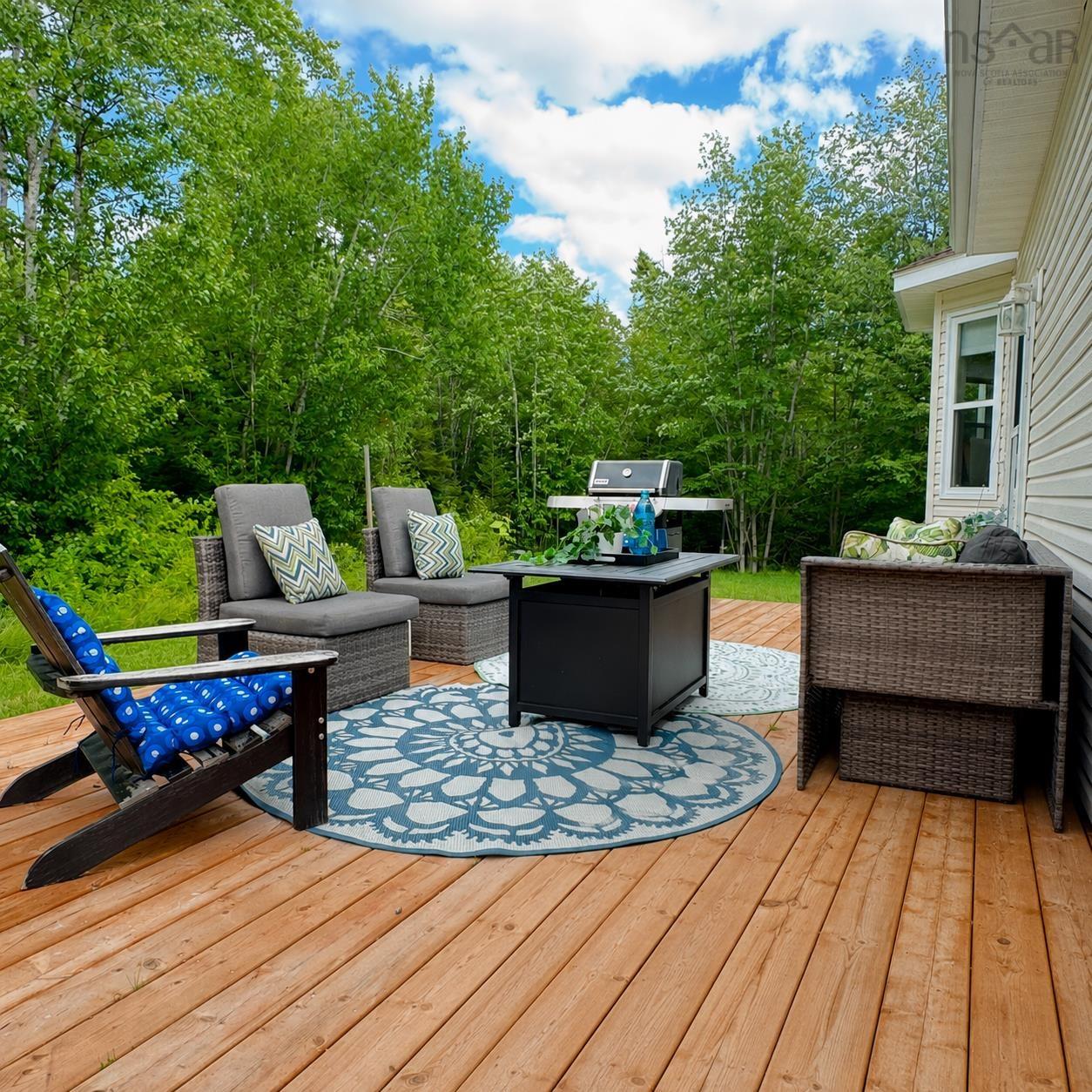 $649,900.00: 72 Elmwood Drive, Elmsdale