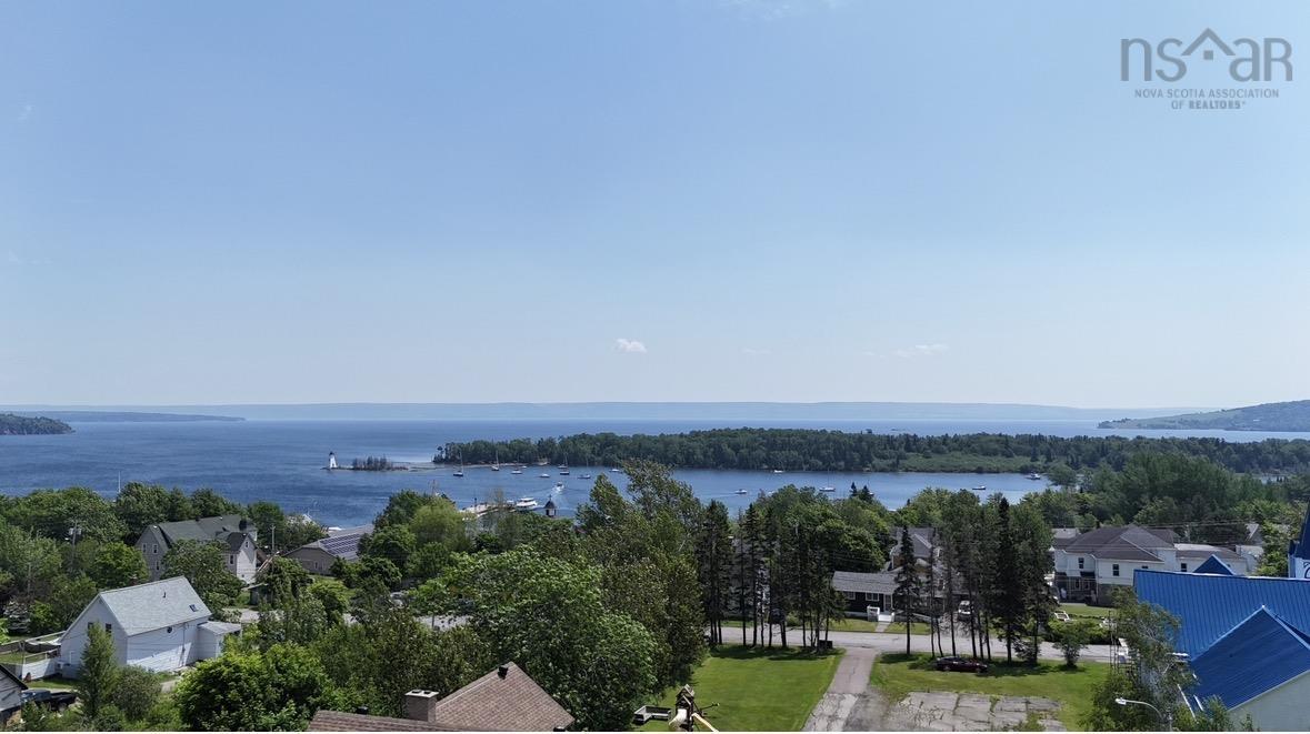 $249,000.00: 43 Grant Street, Baddeck
