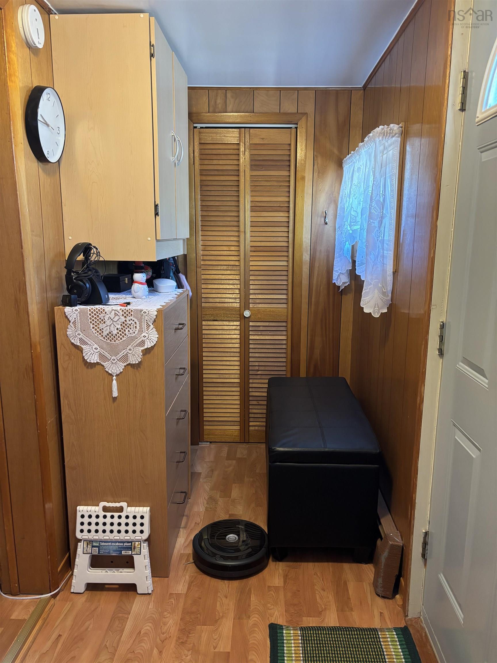 $142,500.00: 21 Clifford St., North Sydney