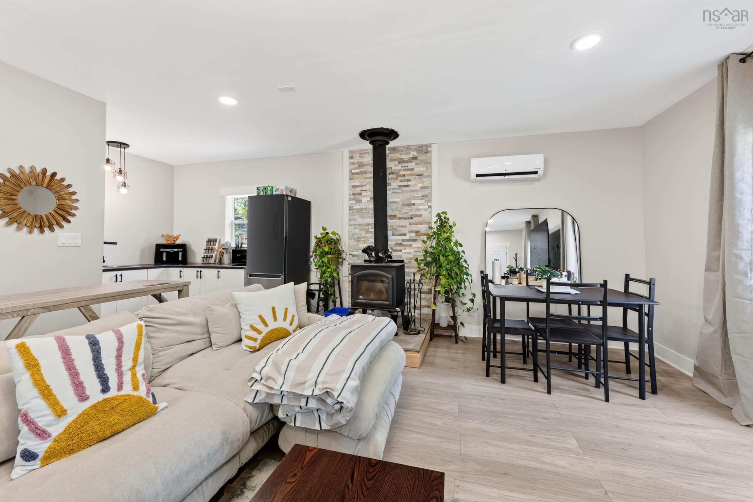 $999,998.00: 188 Sheiling Drive, Marion Bridge
