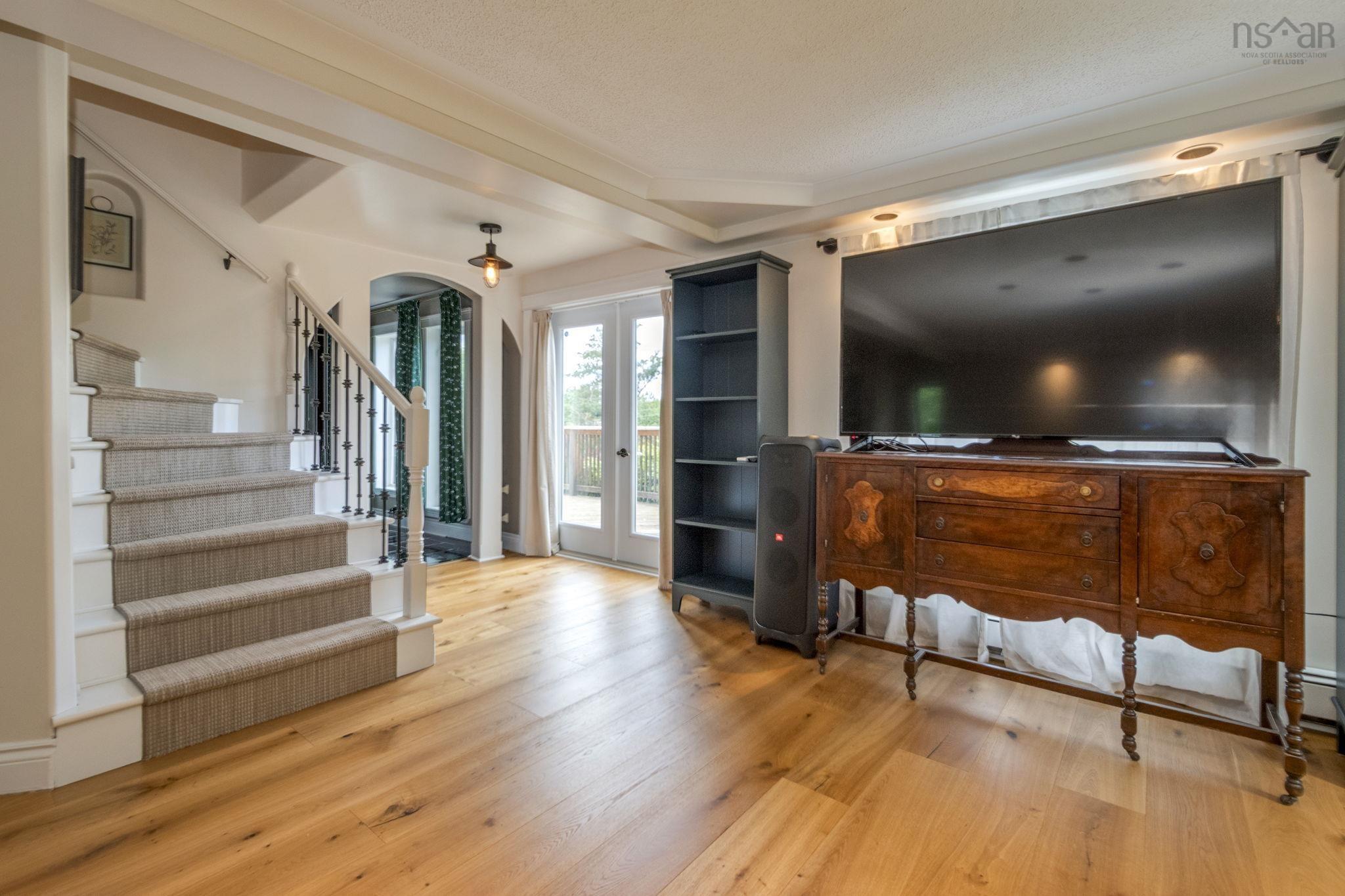 $389,900.00: 1006 Middle River Road, Rocklin