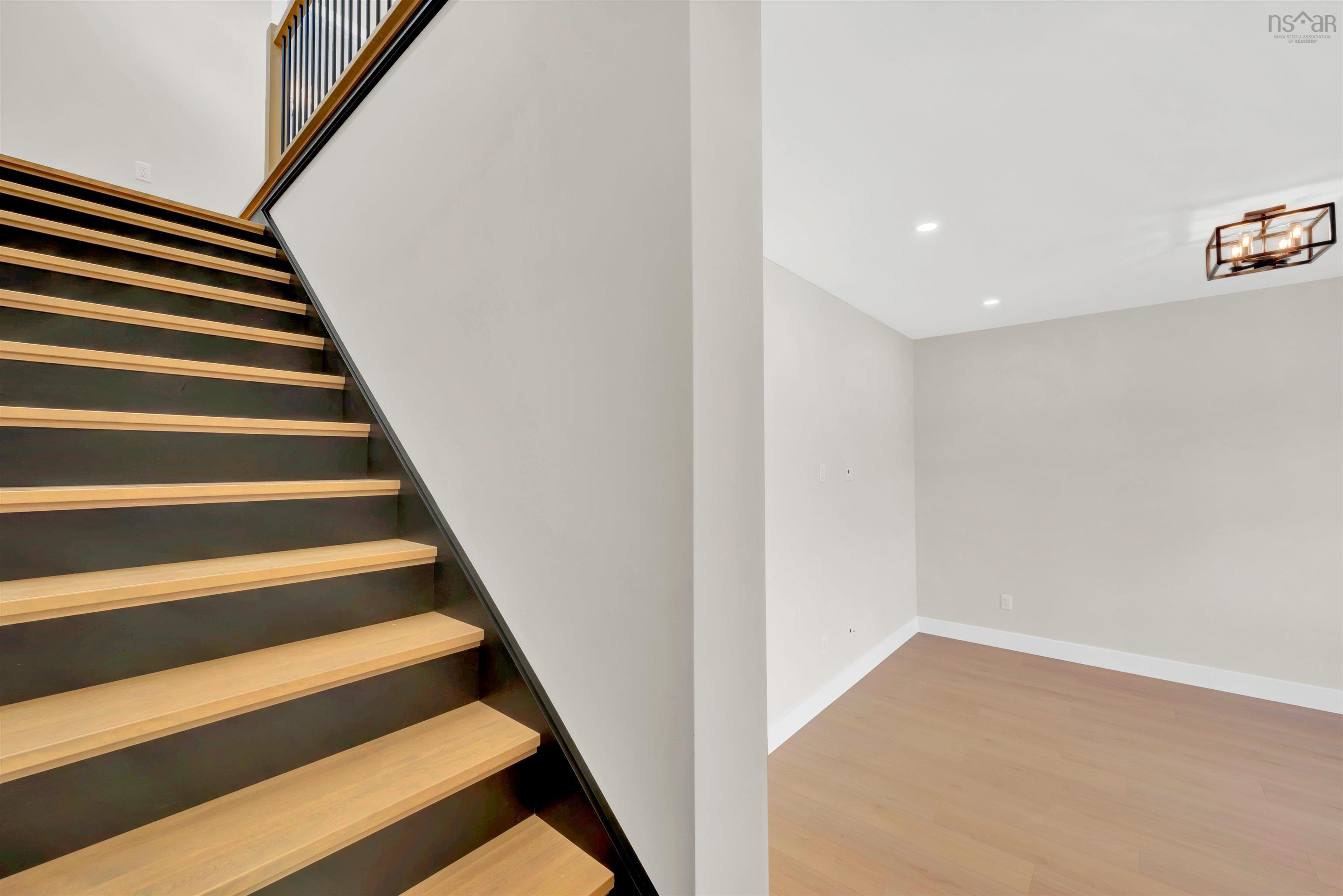 $709,900.00: 27A 196 Honeygold Drive, Halifax